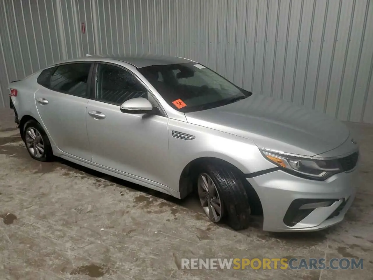 4 Photograph of a damaged car 5XXGT4L31LG438869 KIA OPTIMA 2020