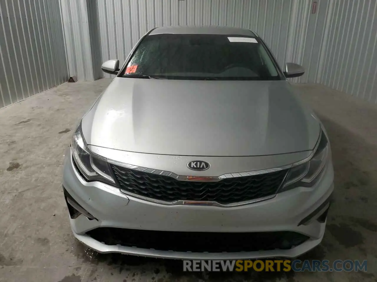 5 Photograph of a damaged car 5XXGT4L31LG438869 KIA OPTIMA 2020