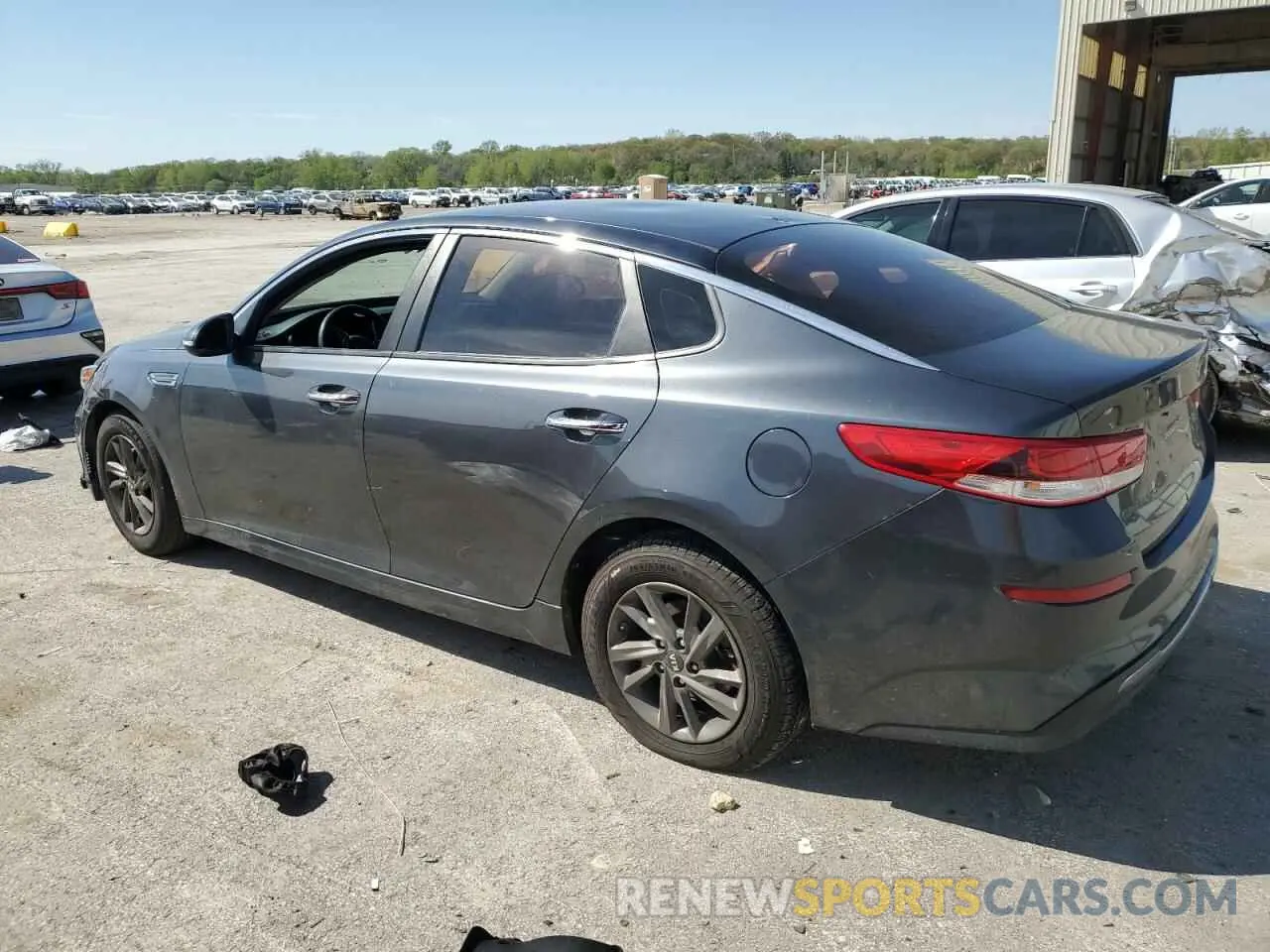 2 Photograph of a damaged car 5XXGT4L32LG388323 KIA OPTIMA 2020