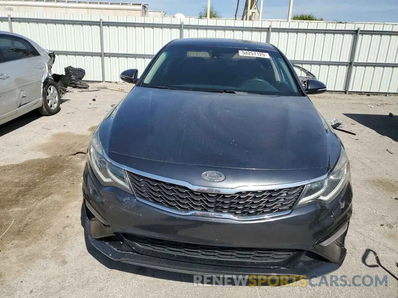 5 Photograph of a damaged car 5XXGT4L32LG388323 KIA OPTIMA 2020
