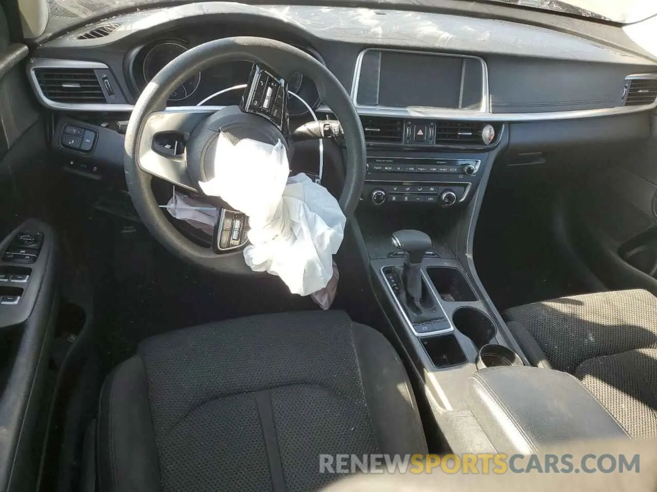 8 Фотография поврежденного автомобиля 5XXGT4L32LG391223 KIA OPTIMA 2020