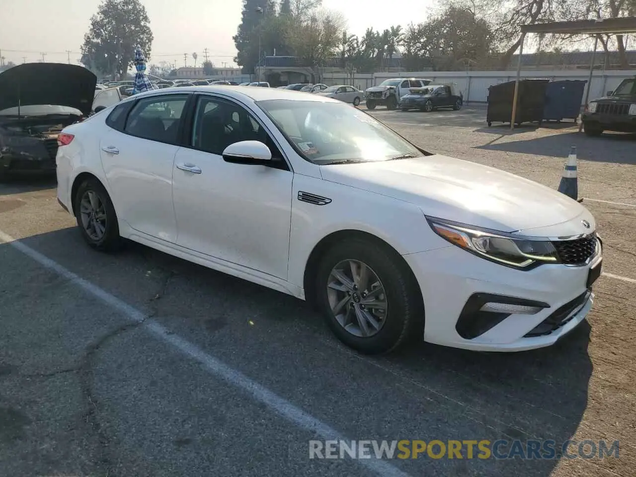 4 Фотография поврежденного автомобиля 5XXGT4L32LG392131 KIA OPTIMA 2020