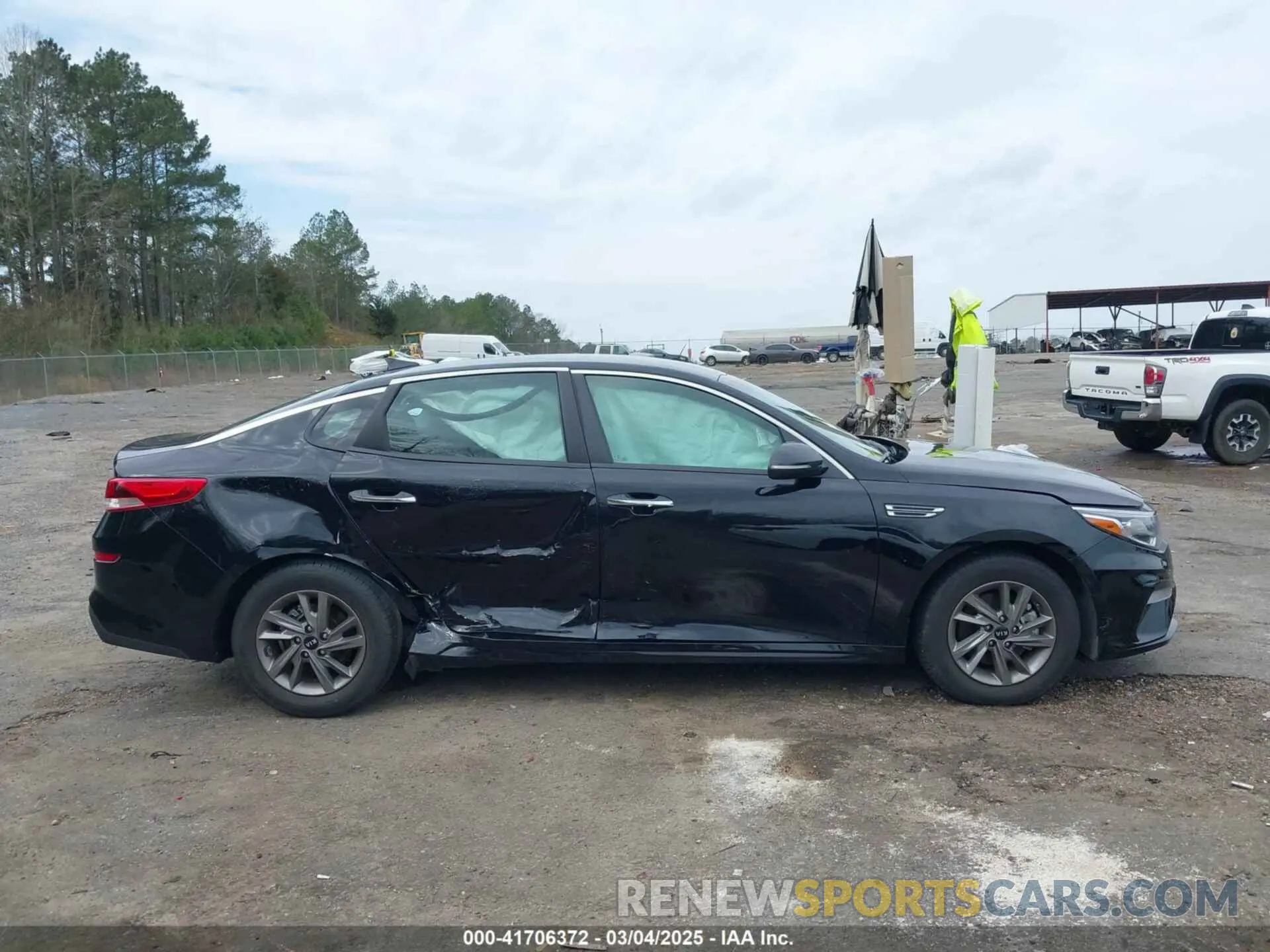 13 Фотография поврежденного автомобиля 5XXGT4L32LG415746 KIA OPTIMA 2020
