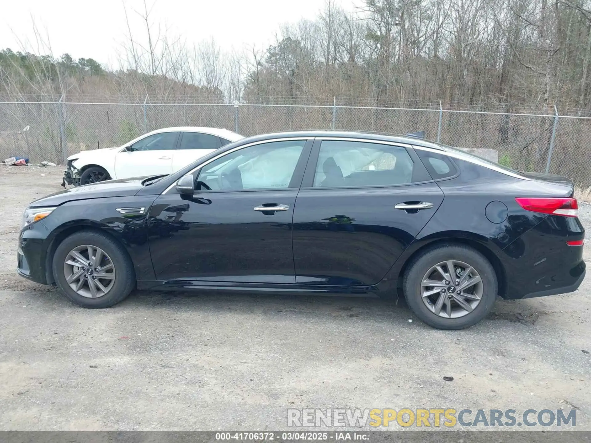14 Фотография поврежденного автомобиля 5XXGT4L32LG415746 KIA OPTIMA 2020