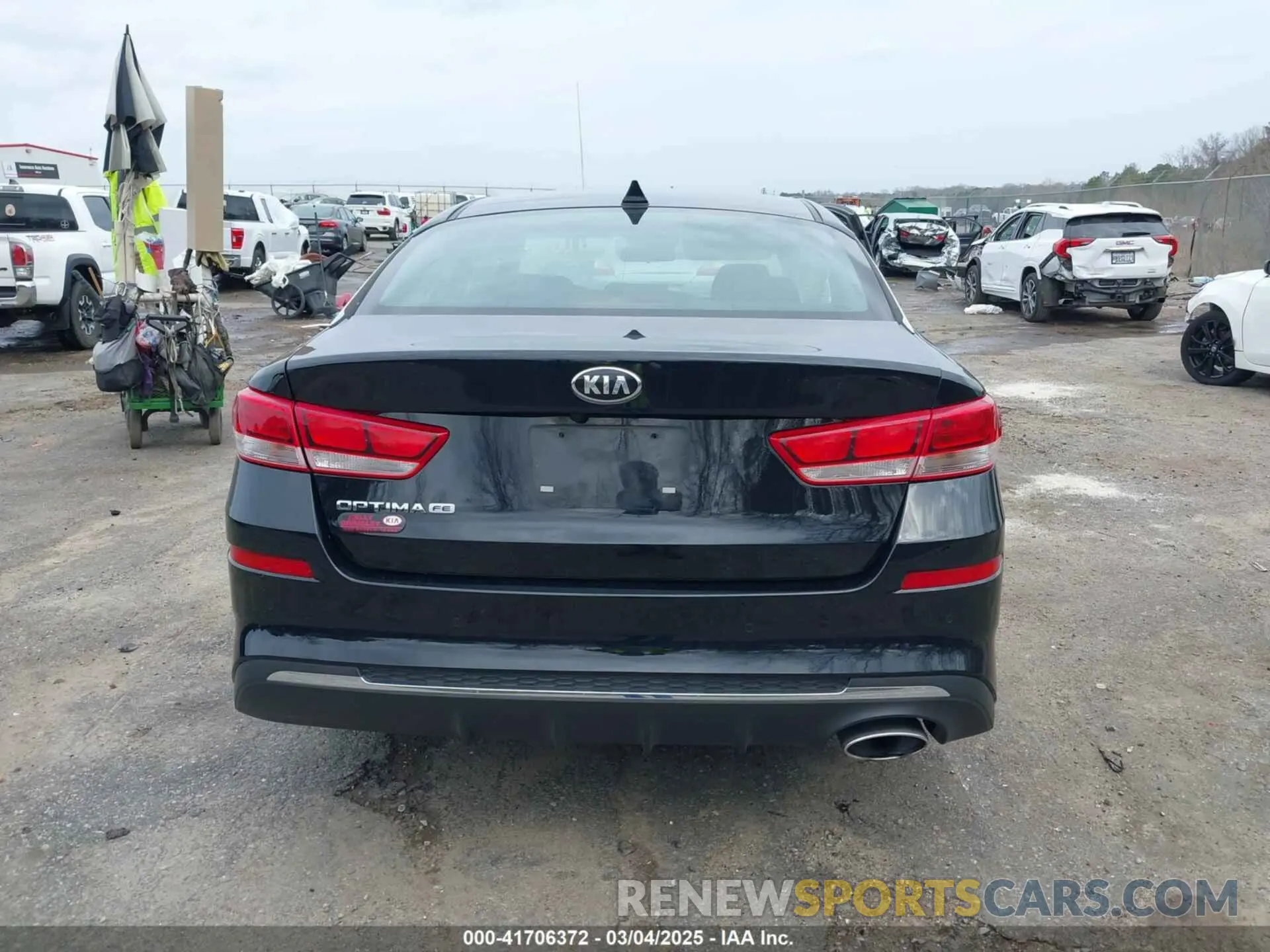 16 Фотография поврежденного автомобиля 5XXGT4L32LG415746 KIA OPTIMA 2020