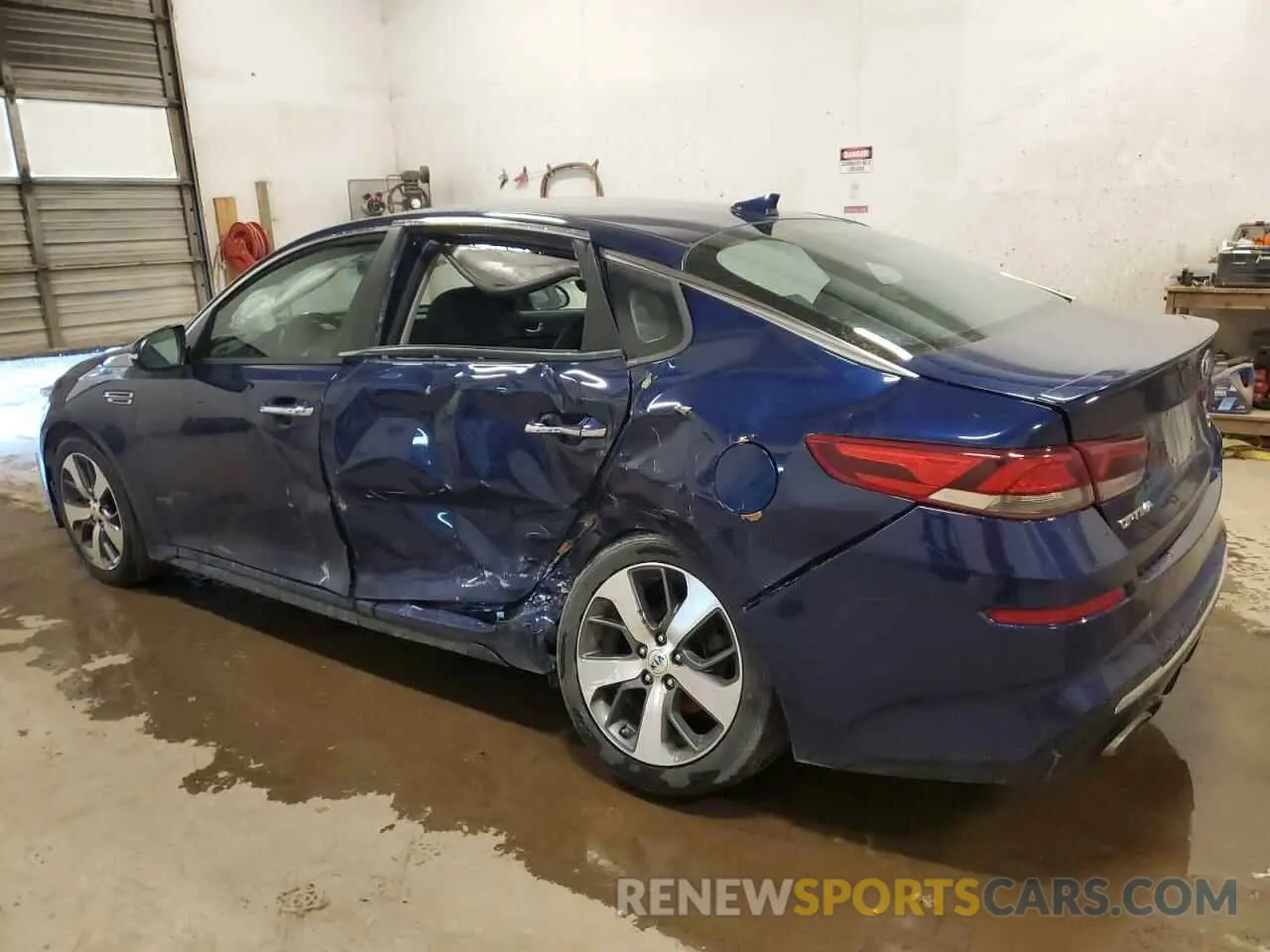 2 Фотография поврежденного автомобиля 5XXGT4L32LG416024 KIA OPTIMA 2020