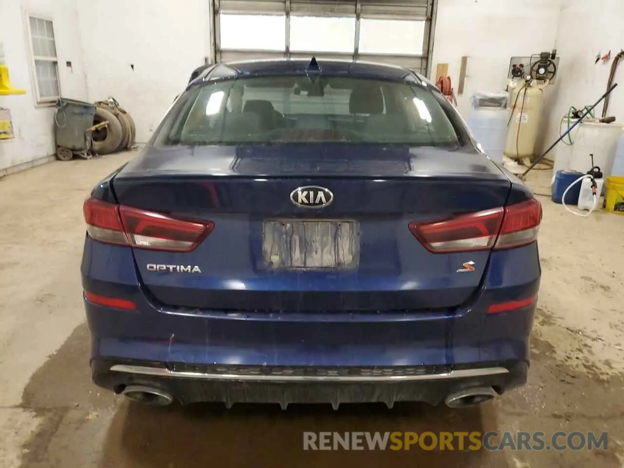 6 Фотография поврежденного автомобиля 5XXGT4L32LG416024 KIA OPTIMA 2020