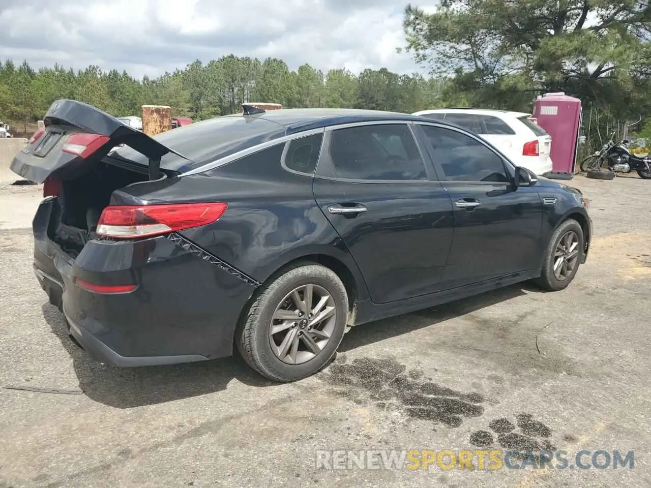 3 Photograph of a damaged car 5XXGT4L32LG420977 KIA OPTIMA 2020