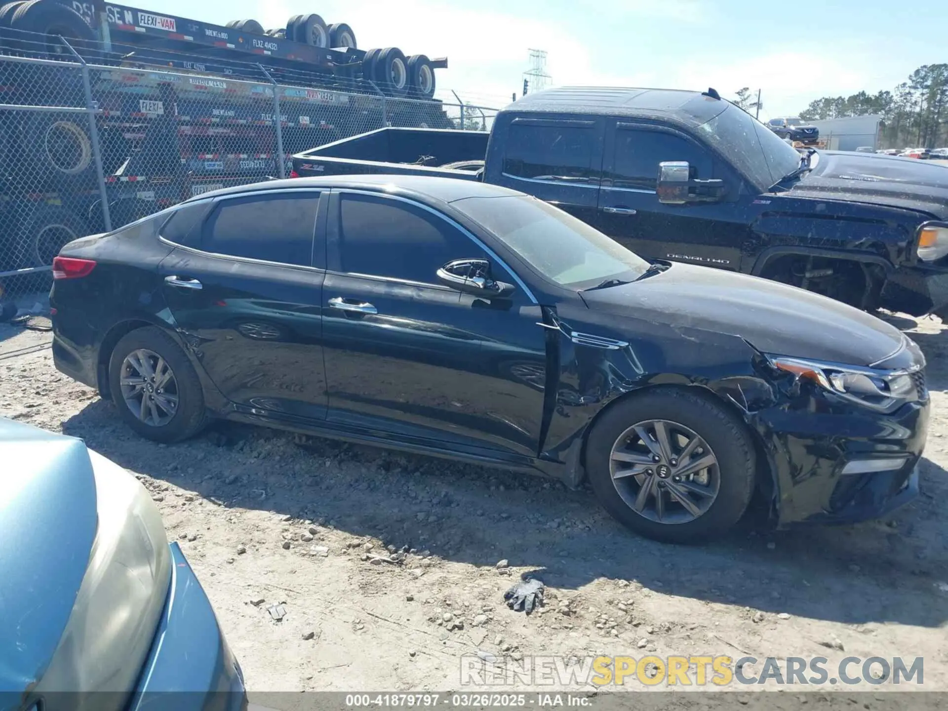 13 Photograph of a damaged car 5XXGT4L32LG421062 KIA OPTIMA 2020