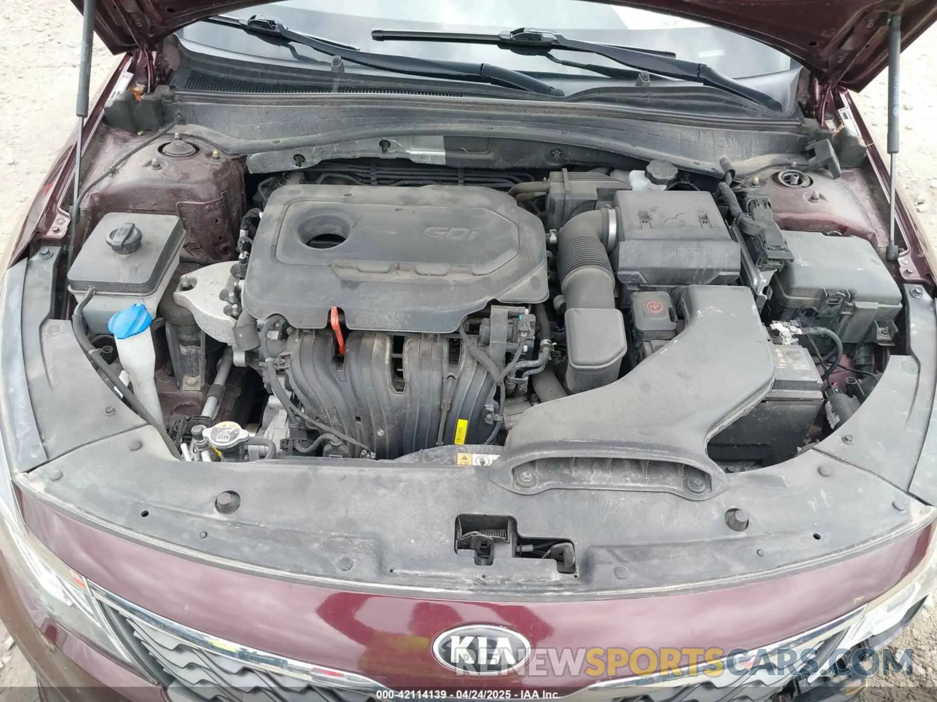 10 Фотография поврежденного автомобиля 5XXGT4L32LG423586 KIA OPTIMA 2020