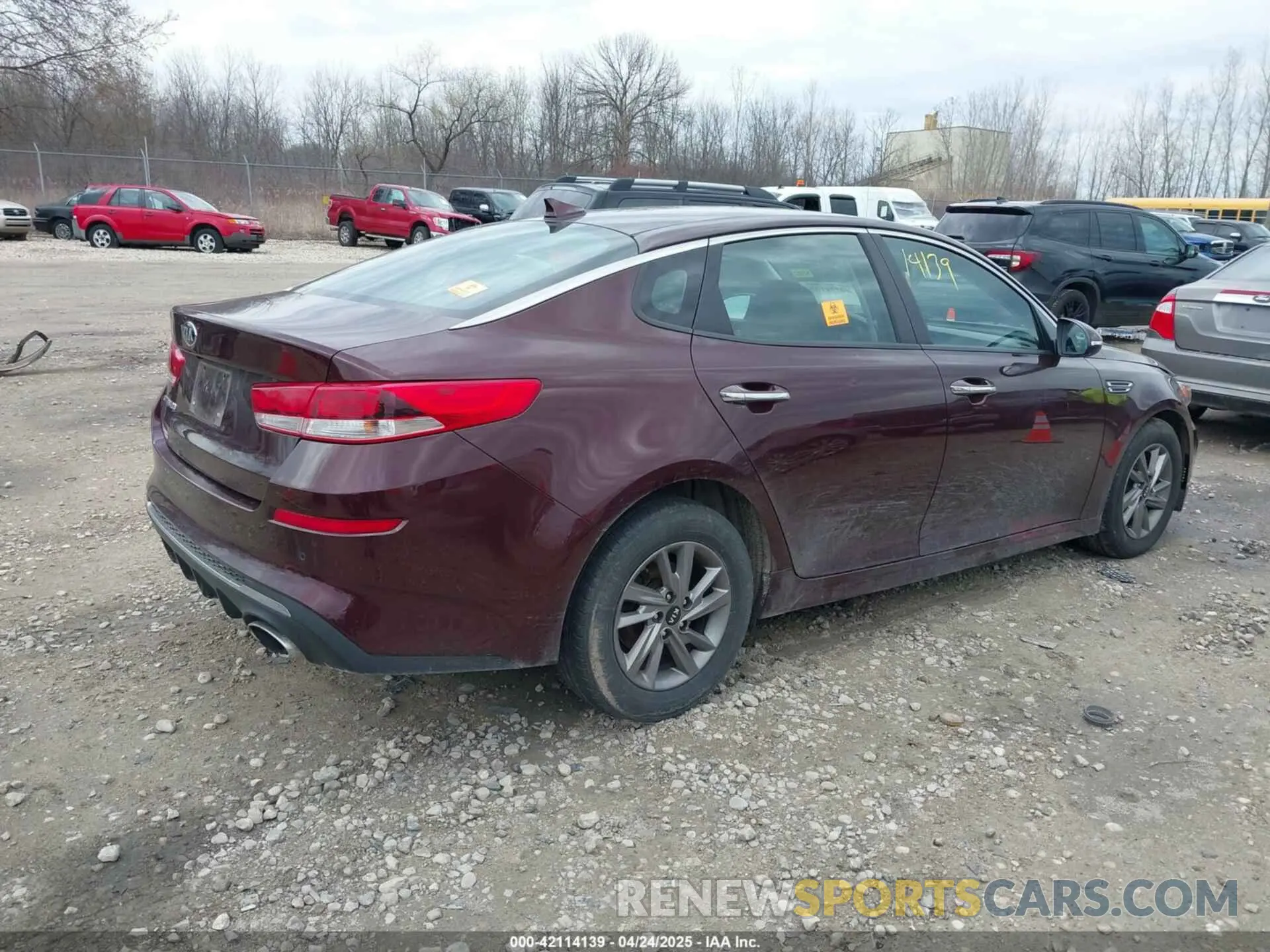 4 Фотография поврежденного автомобиля 5XXGT4L32LG423586 KIA OPTIMA 2020