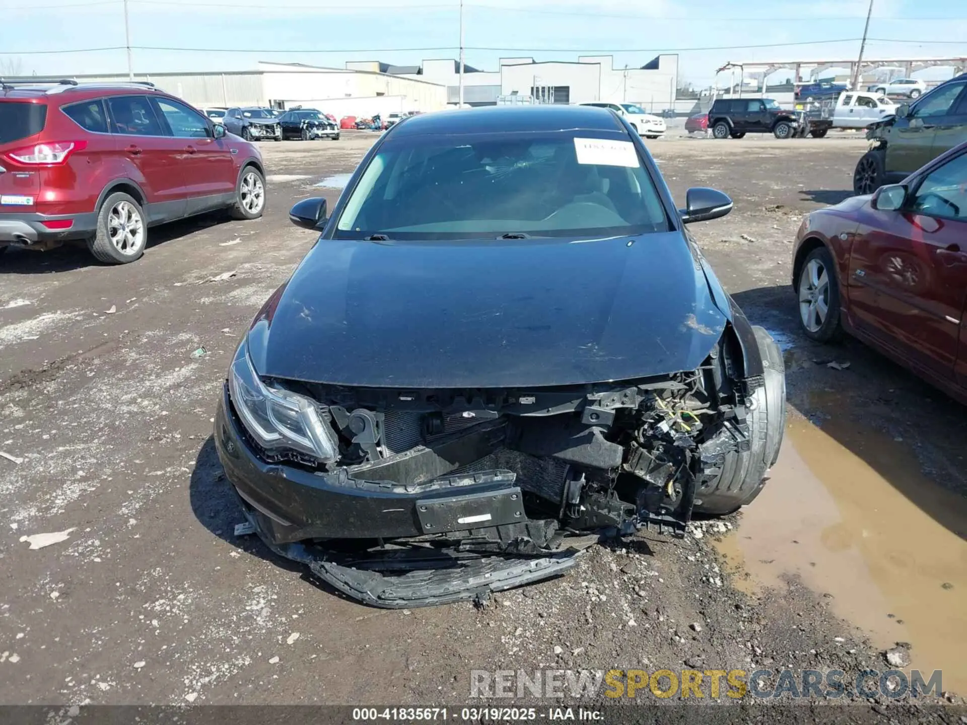 11 Photograph of a damaged car 5XXGT4L32LG430599 KIA OPTIMA 2020
