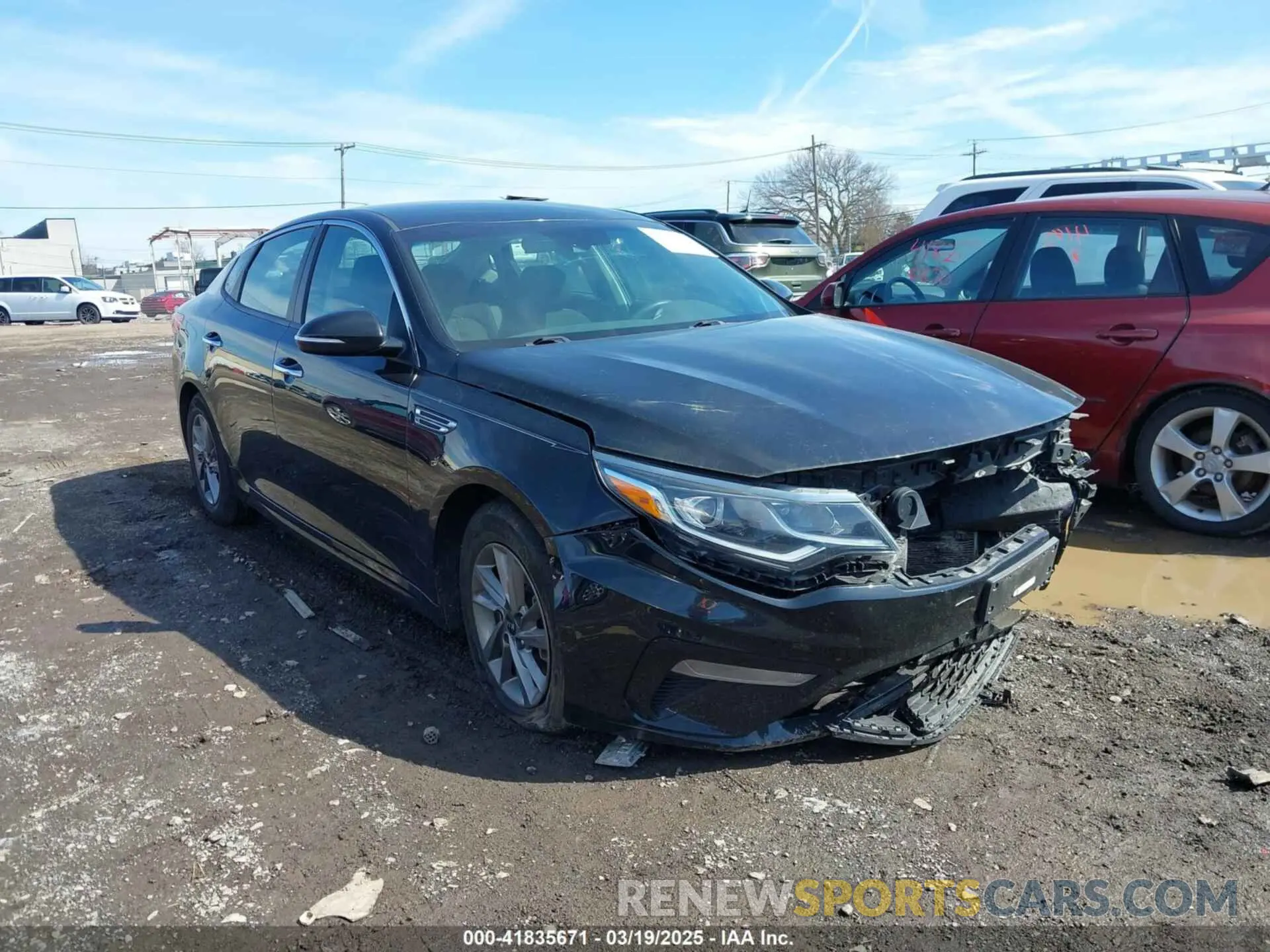 17 Photograph of a damaged car 5XXGT4L32LG430599 KIA OPTIMA 2020