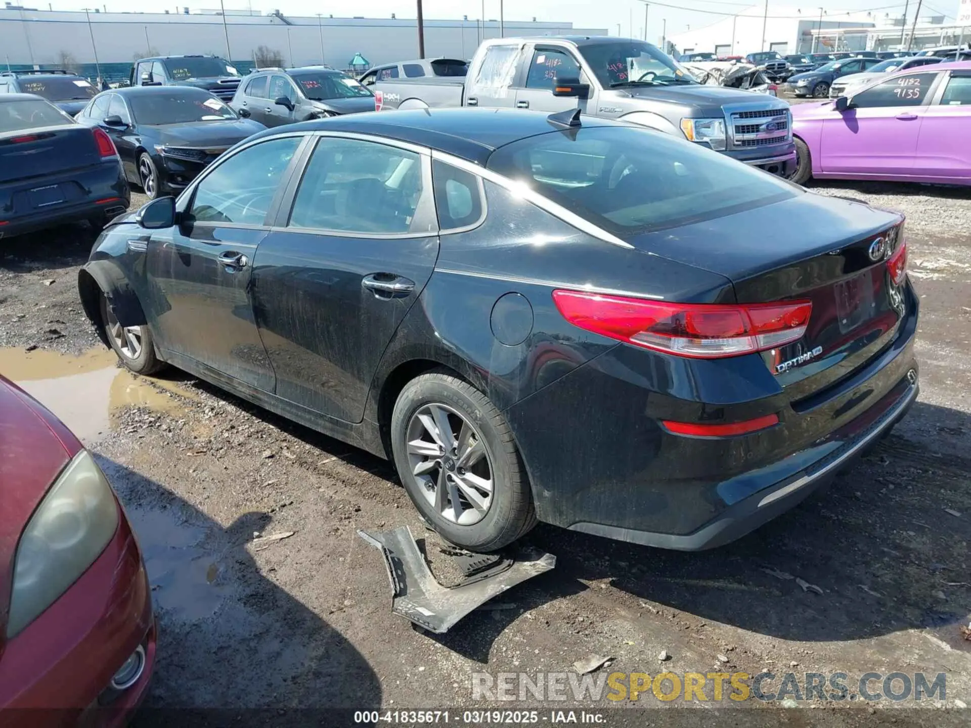 3 Photograph of a damaged car 5XXGT4L32LG430599 KIA OPTIMA 2020