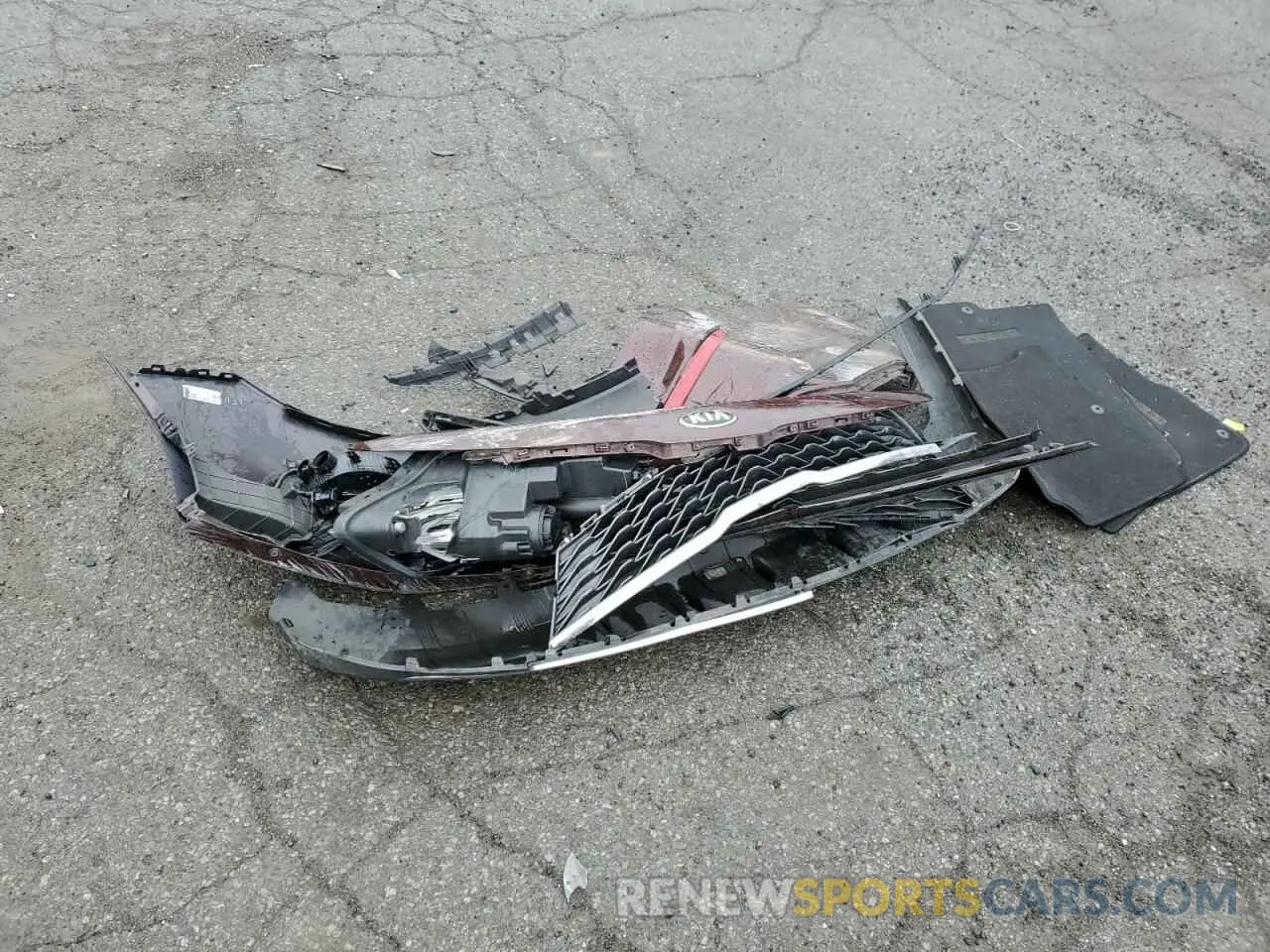 14 Photograph of a damaged car 5XXGT4L33LG396463 KIA OPTIMA 2020