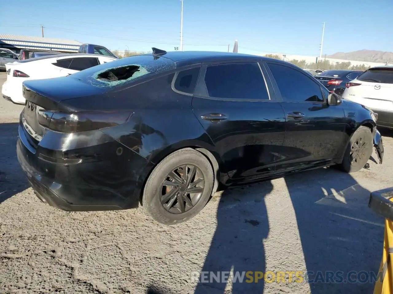 3 Photograph of a damaged car 5XXGT4L33LG398732 KIA OPTIMA 2020