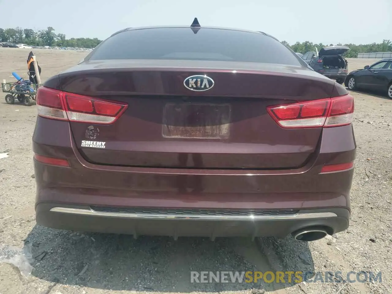 6 Photograph of a damaged car 5XXGT4L33LG415593 KIA OPTIMA 2020