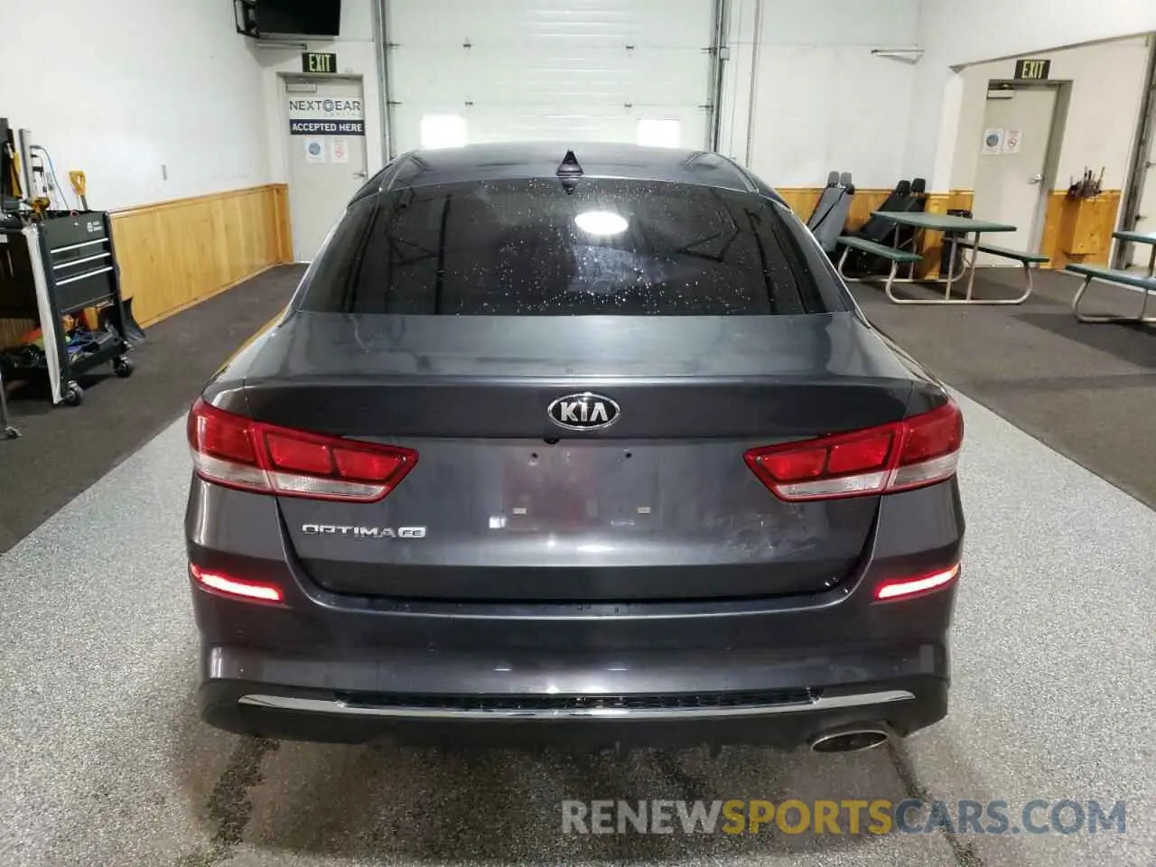 6 Фотография поврежденного автомобиля 5XXGT4L33LG442583 KIA OPTIMA 2020
