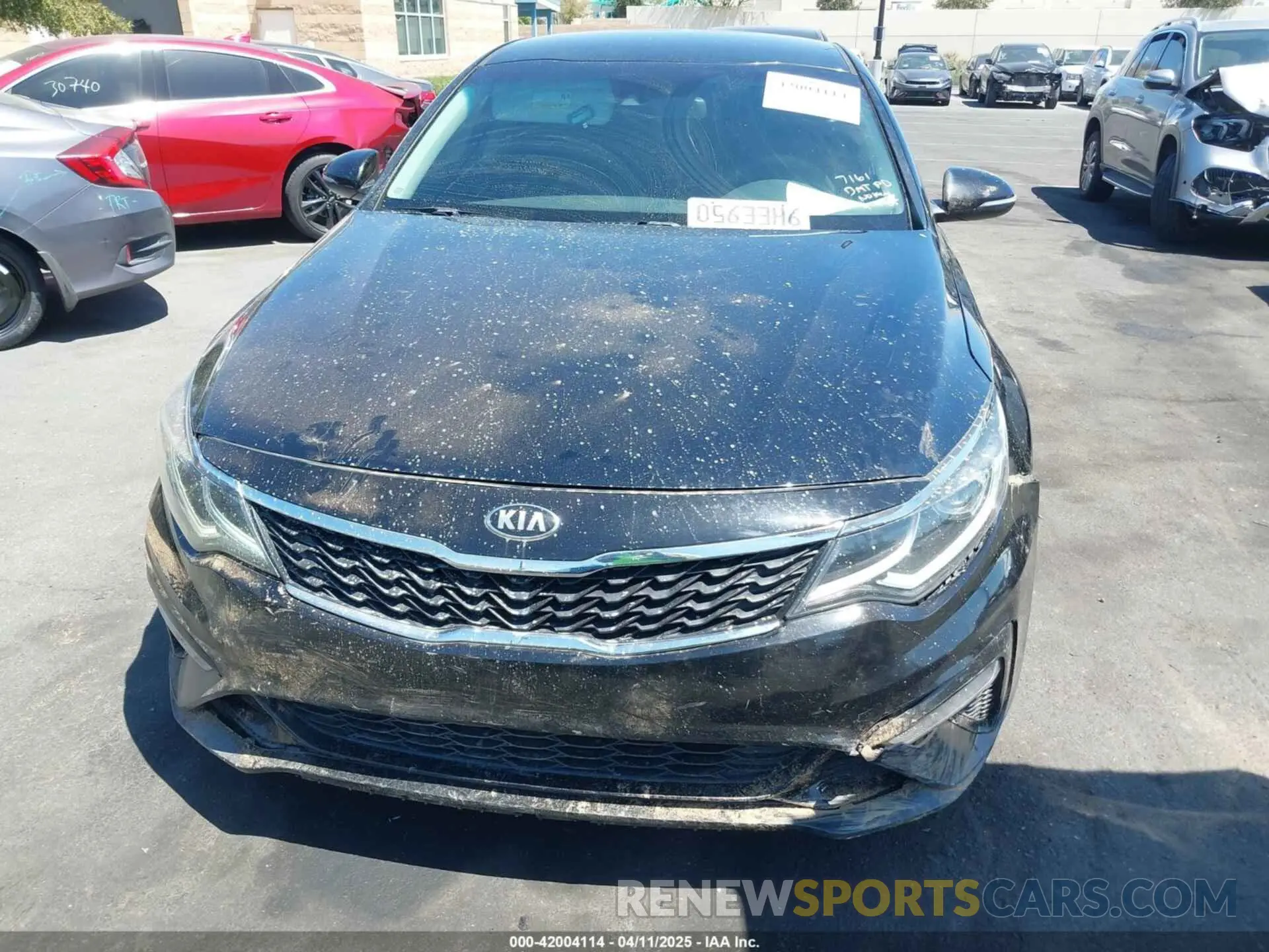 11 Photograph of a damaged car 5XXGT4L34LG392048 KIA OPTIMA 2020