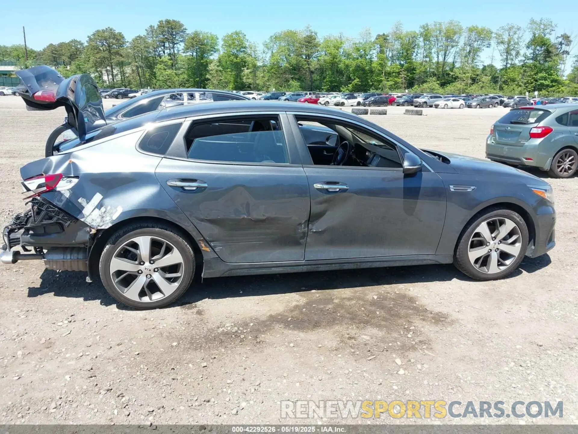 13 Photograph of a damaged car 5XXGT4L34LG428868 KIA OPTIMA 2020