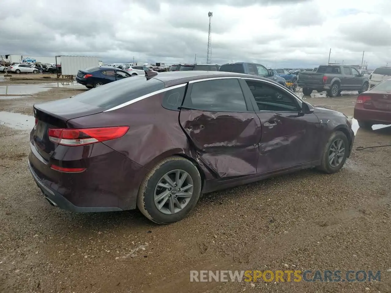 3 Photograph of a damaged car 5XXGT4L34LG429132 KIA OPTIMA 2020
