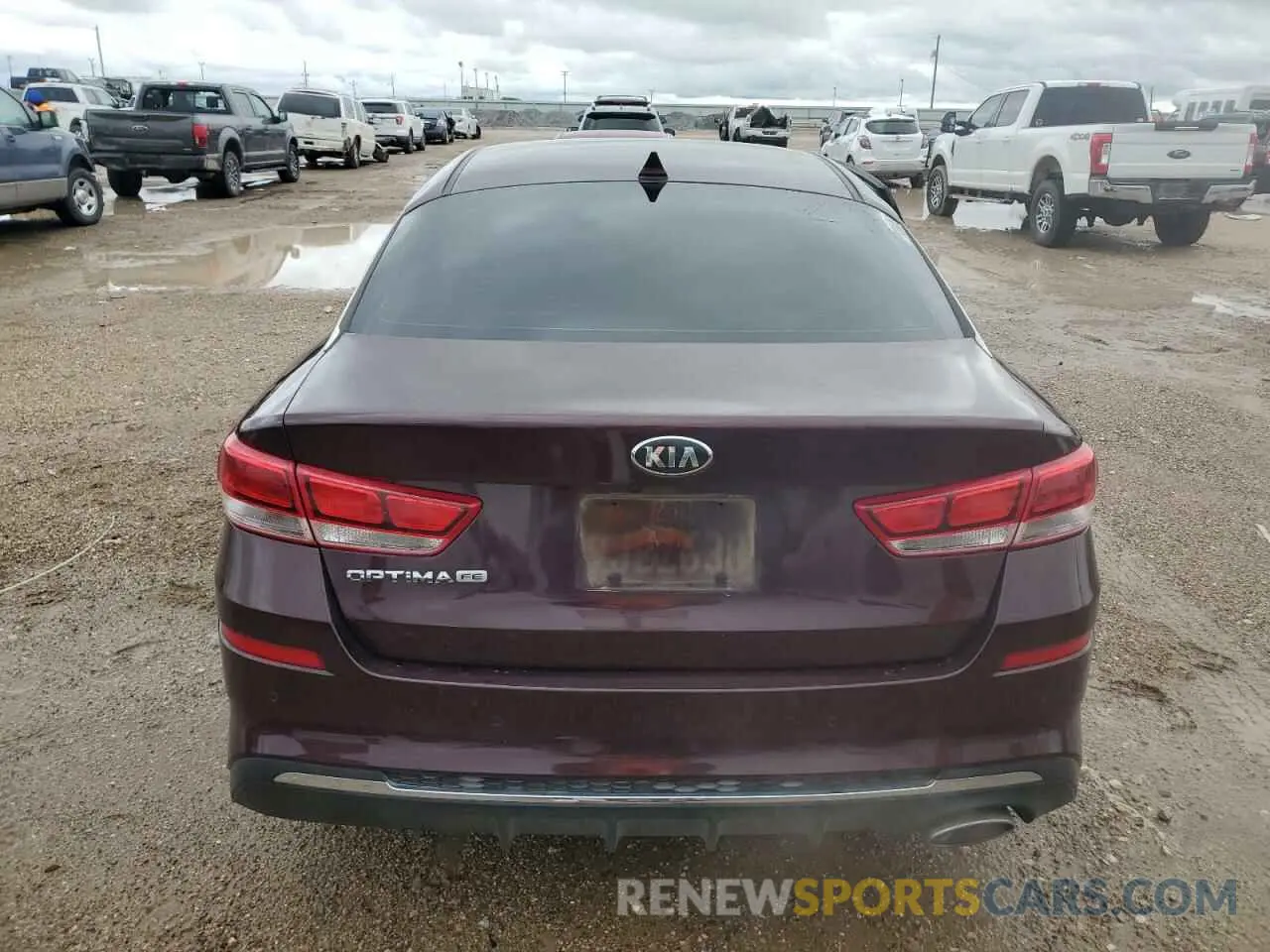 6 Photograph of a damaged car 5XXGT4L34LG429132 KIA OPTIMA 2020