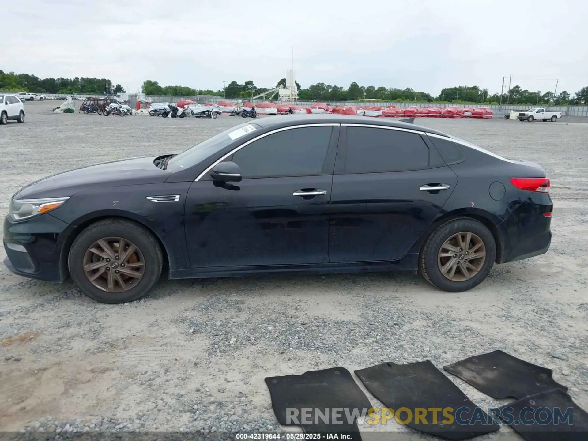 14 Фотография поврежденного автомобиля 5XXGT4L35LG384086 KIA OPTIMA 2020
