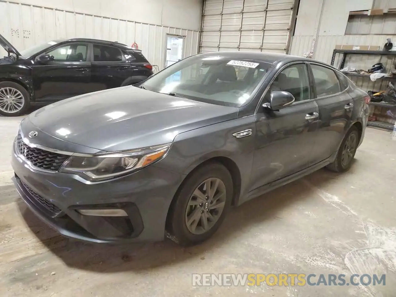 1 Photograph of a damaged car 5XXGT4L35LG423582 KIA OPTIMA 2020