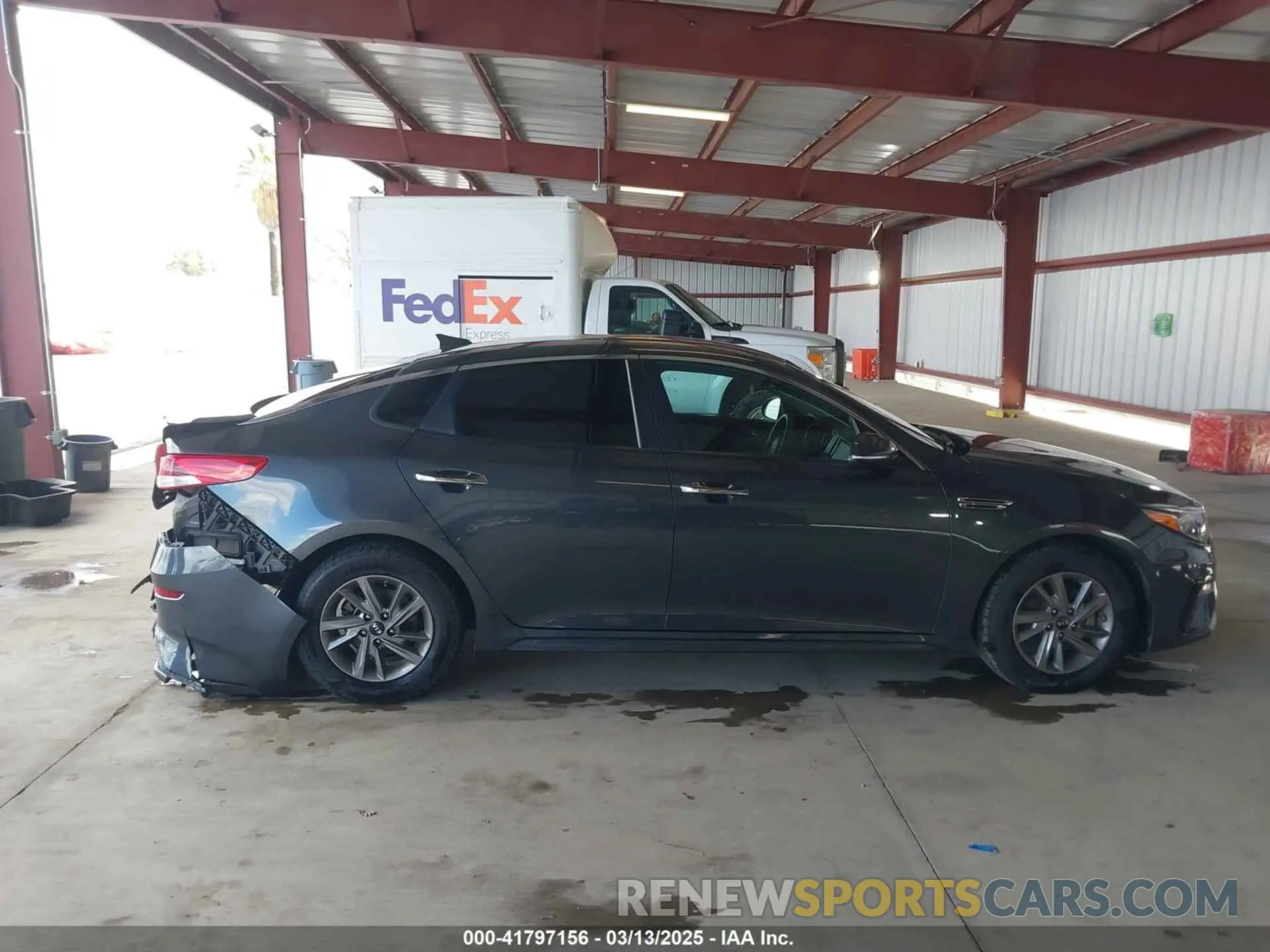 13 Photograph of a damaged car 5XXGT4L35LG450412 KIA OPTIMA 2020