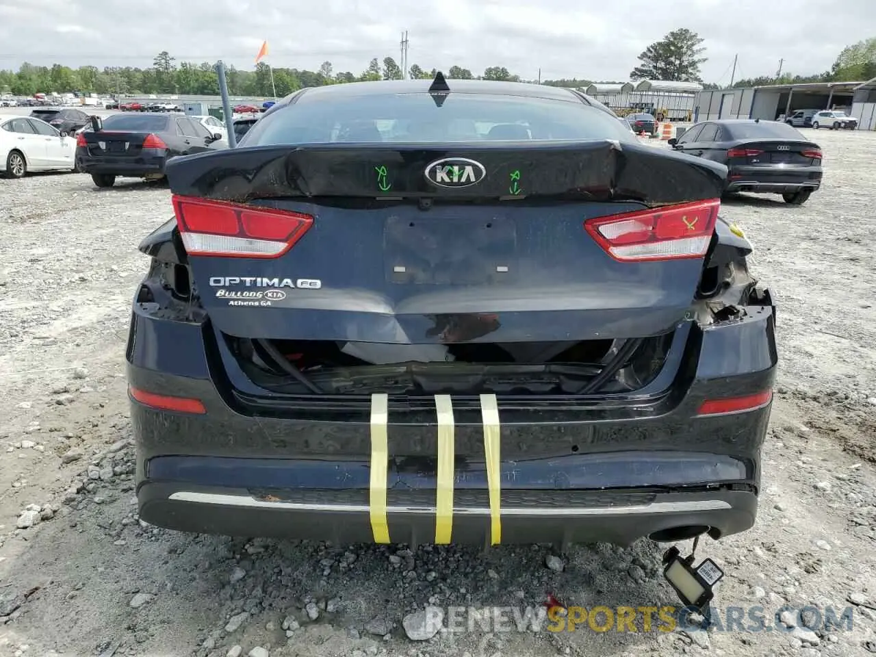 6 Photograph of a damaged car 5XXGT4L35LG450443 KIA OPTIMA 2020
