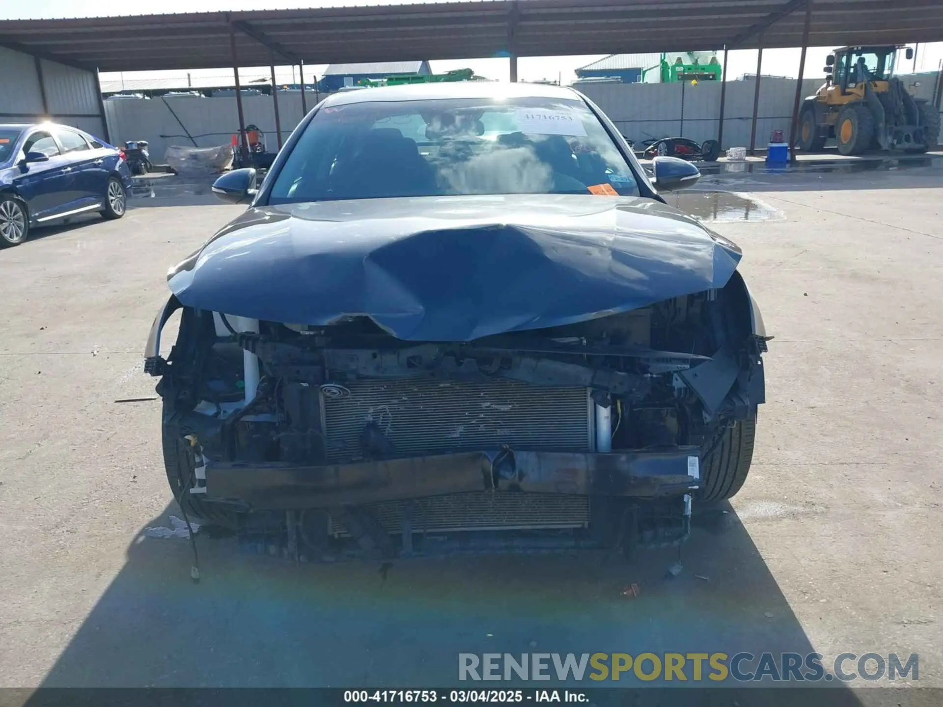 13 Photograph of a damaged car 5XXGT4L36LG389152 KIA OPTIMA 2020