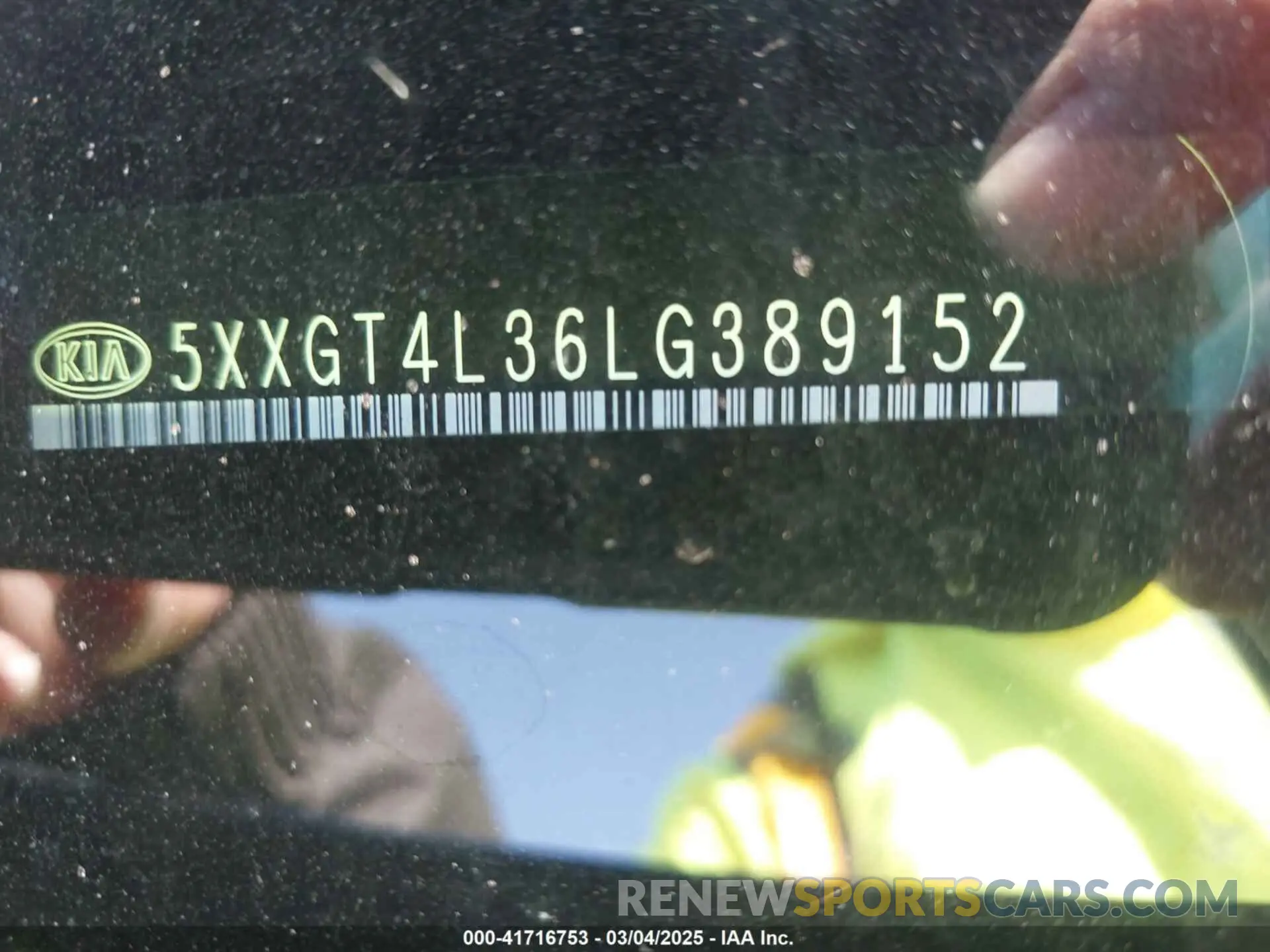 18 Photograph of a damaged car 5XXGT4L36LG389152 KIA OPTIMA 2020