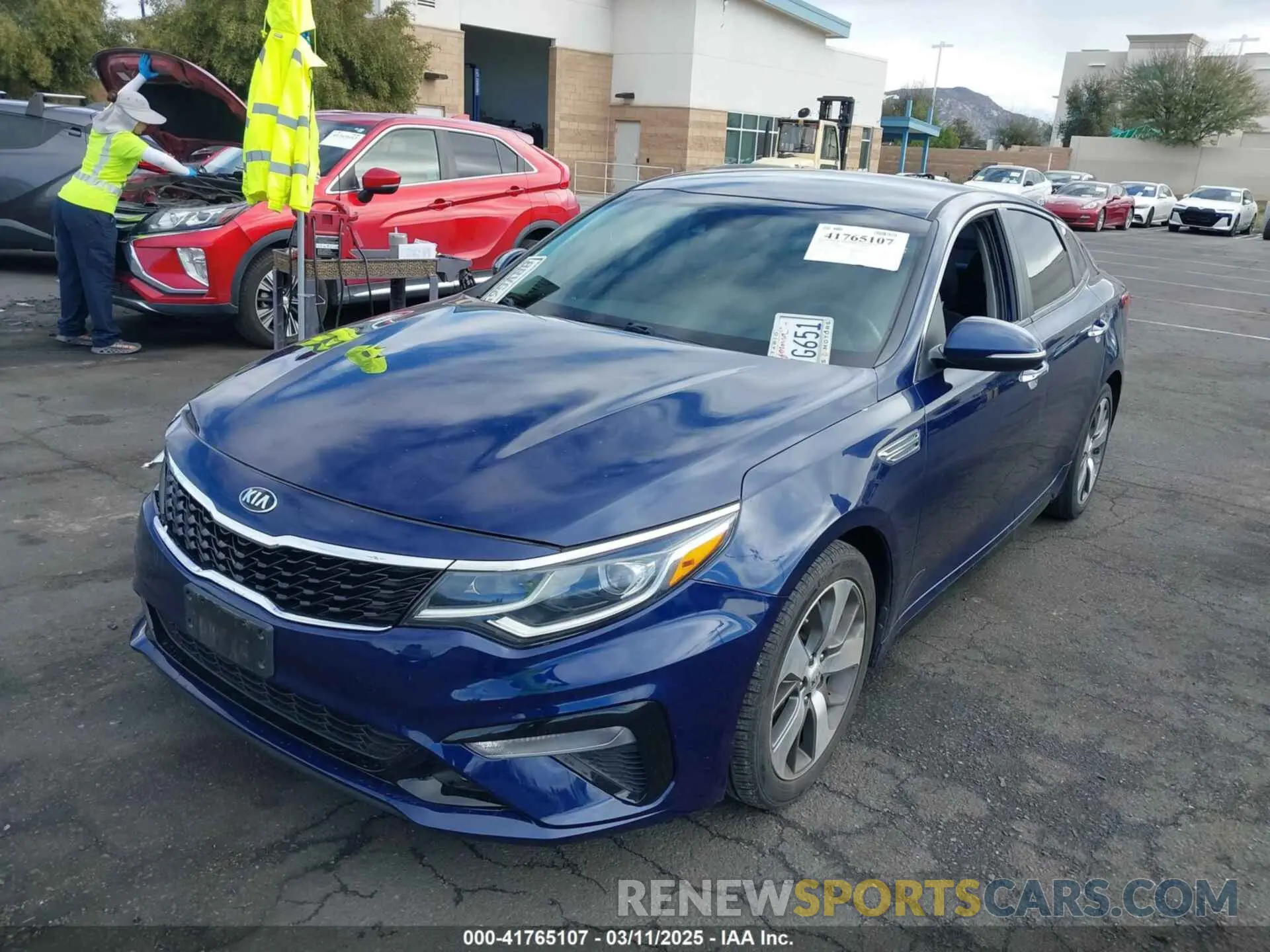 2 Photograph of a damaged car 5XXGT4L36LG416009 KIA OPTIMA 2020