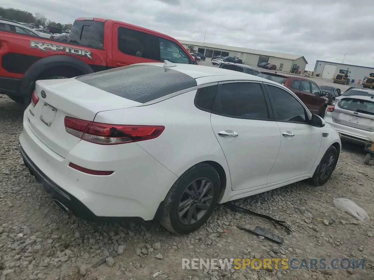 3 Photograph of a damaged car 5XXGT4L36LG421369 KIA OPTIMA 2020