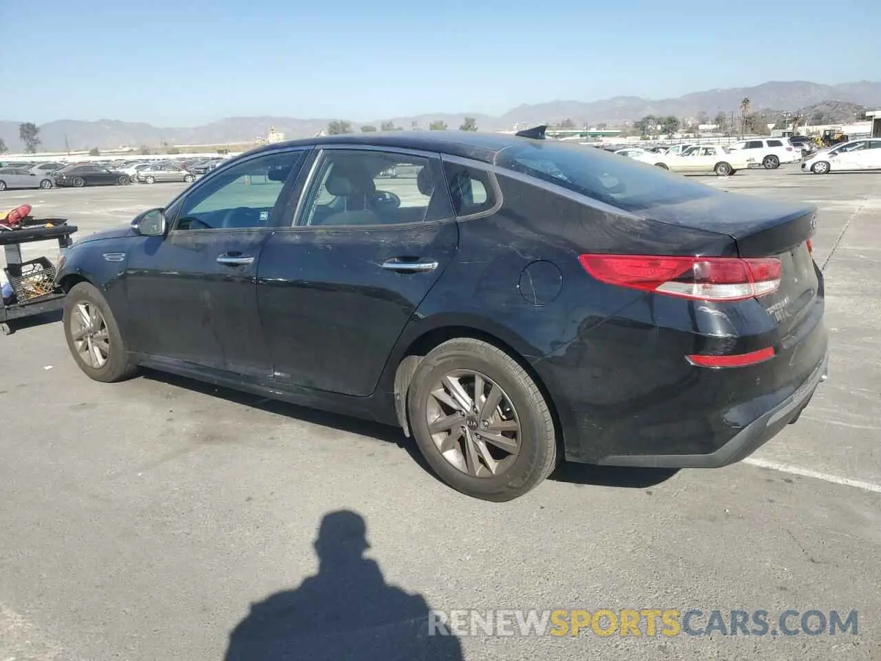 2 Photograph of a damaged car 5XXGT4L36LG425082 KIA OPTIMA 2020