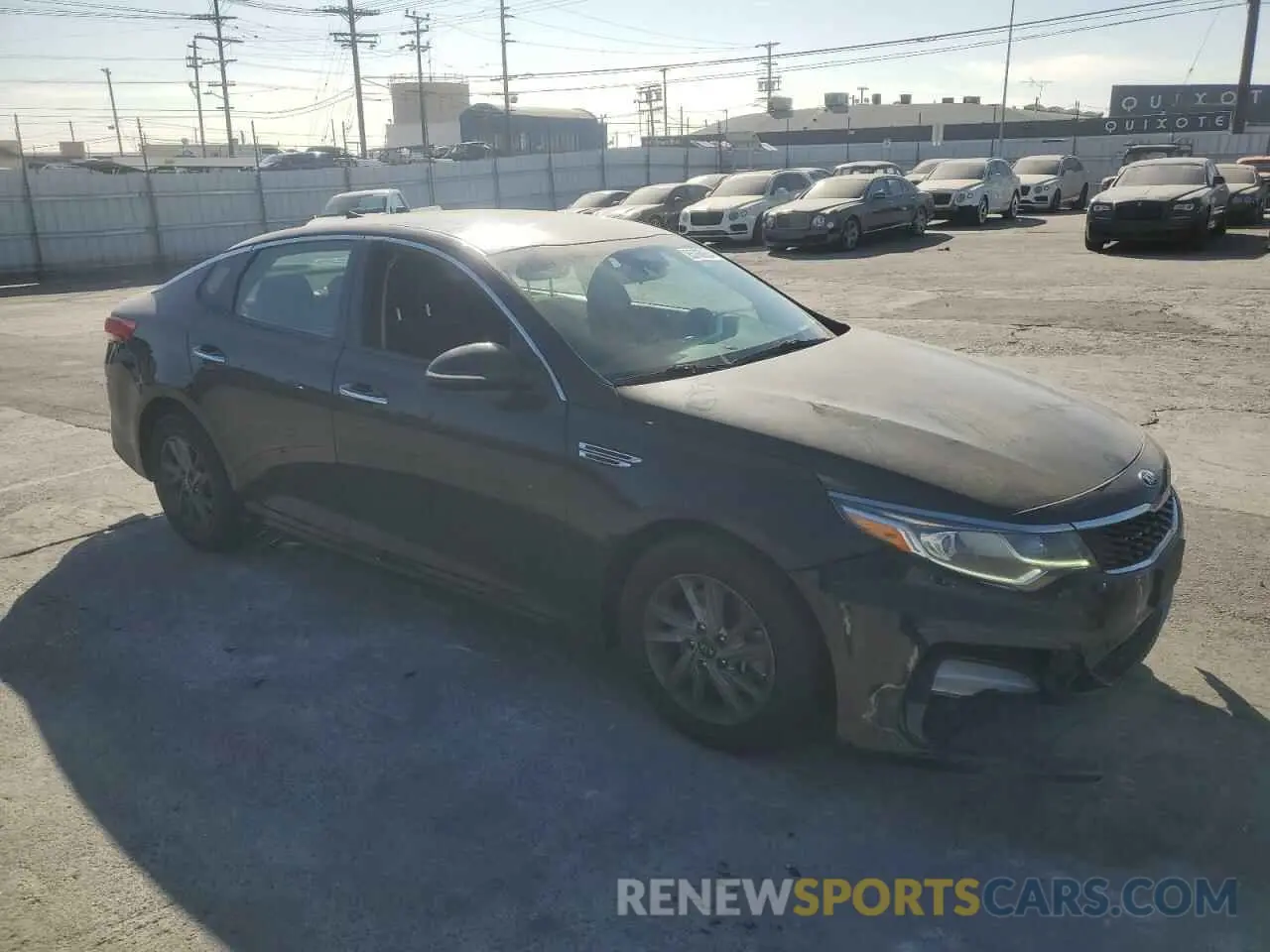 4 Photograph of a damaged car 5XXGT4L36LG425082 KIA OPTIMA 2020