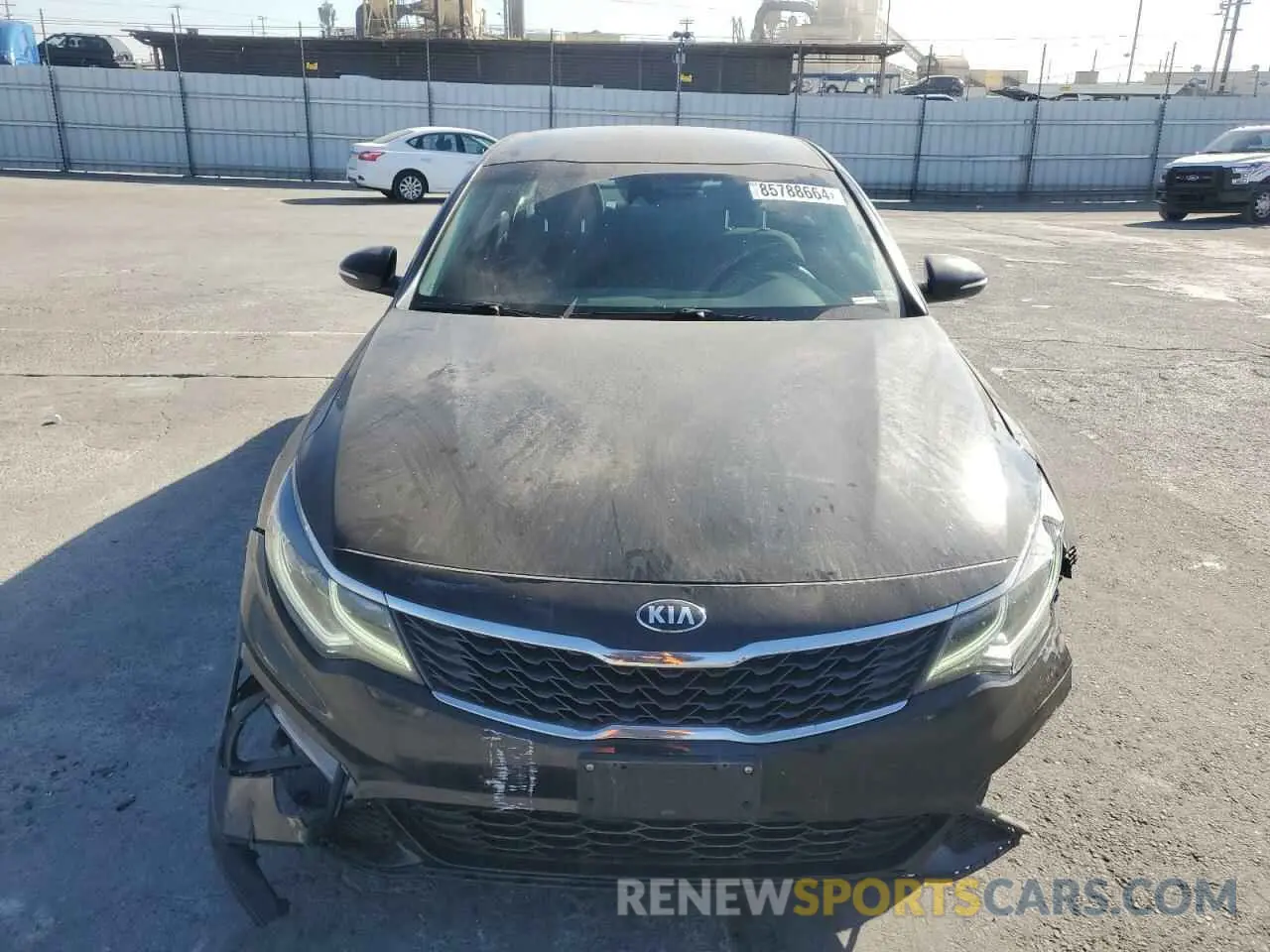 5 Photograph of a damaged car 5XXGT4L36LG425082 KIA OPTIMA 2020