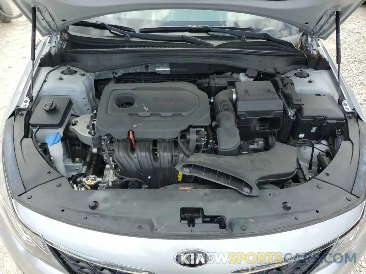 11 Photograph of a damaged car 5XXGT4L36LG447566 KIA OPTIMA 2020