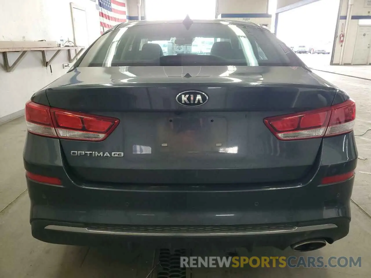 6 Фотография поврежденного автомобиля 5XXGT4L36LG450855 KIA OPTIMA 2020