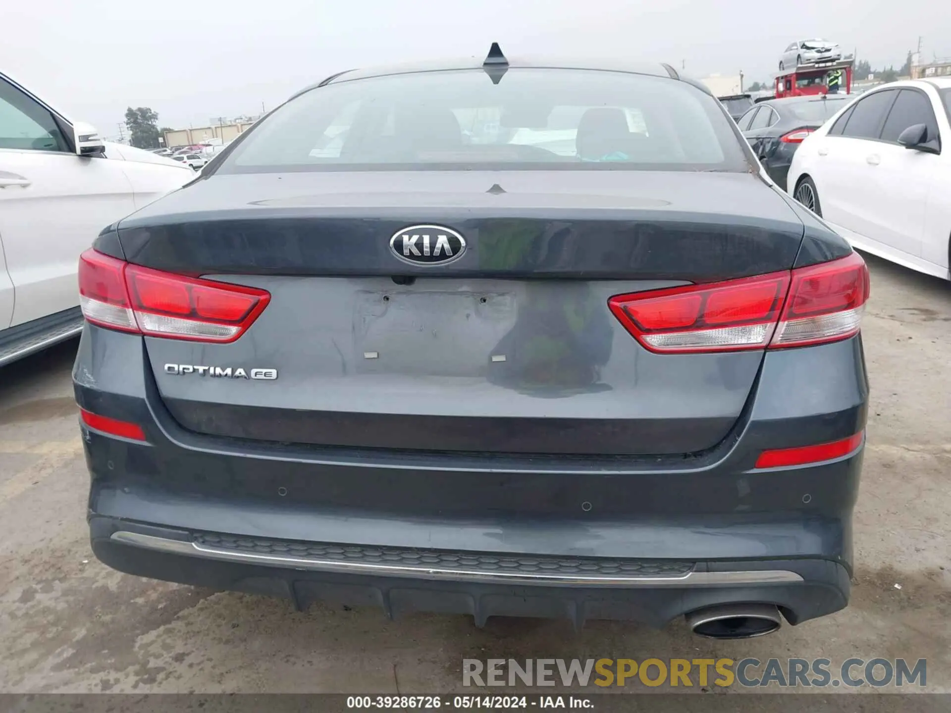 17 Photograph of a damaged car 5XXGT4L37LG389290 KIA OPTIMA 2020