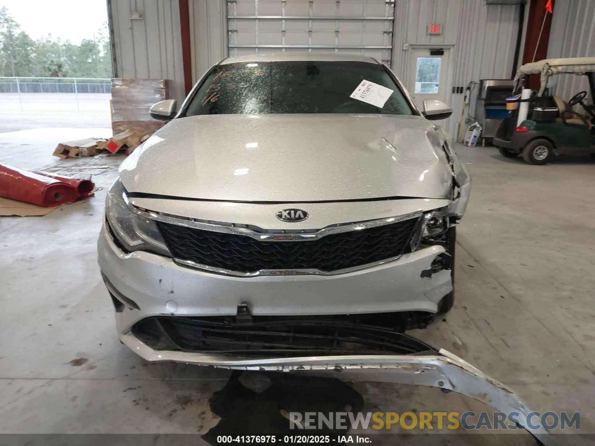 11 Photograph of a damaged car 5XXGT4L37LG391573 KIA OPTIMA 2020