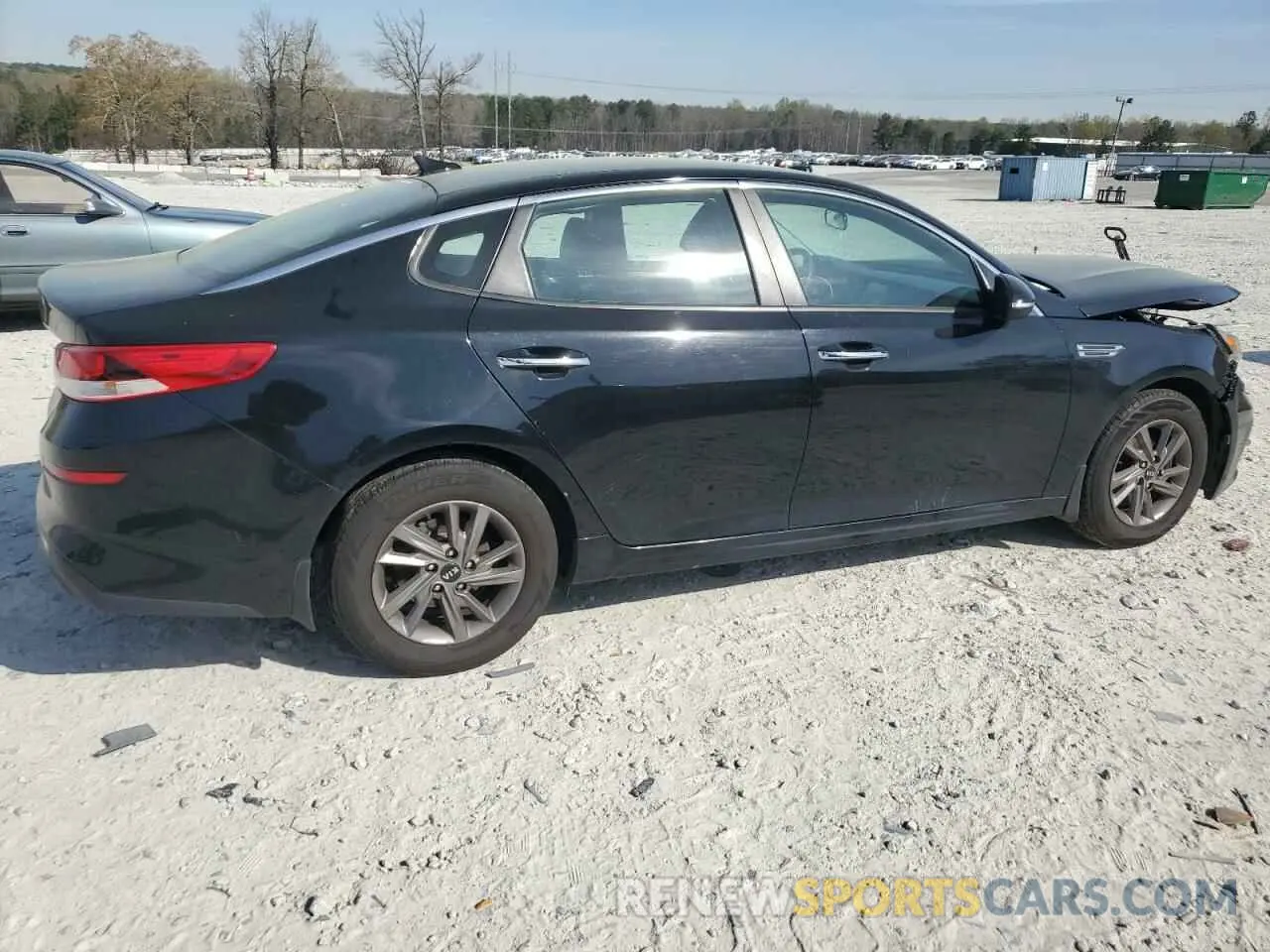 3 Photograph of a damaged car 5XXGT4L37LG393470 KIA OPTIMA 2020