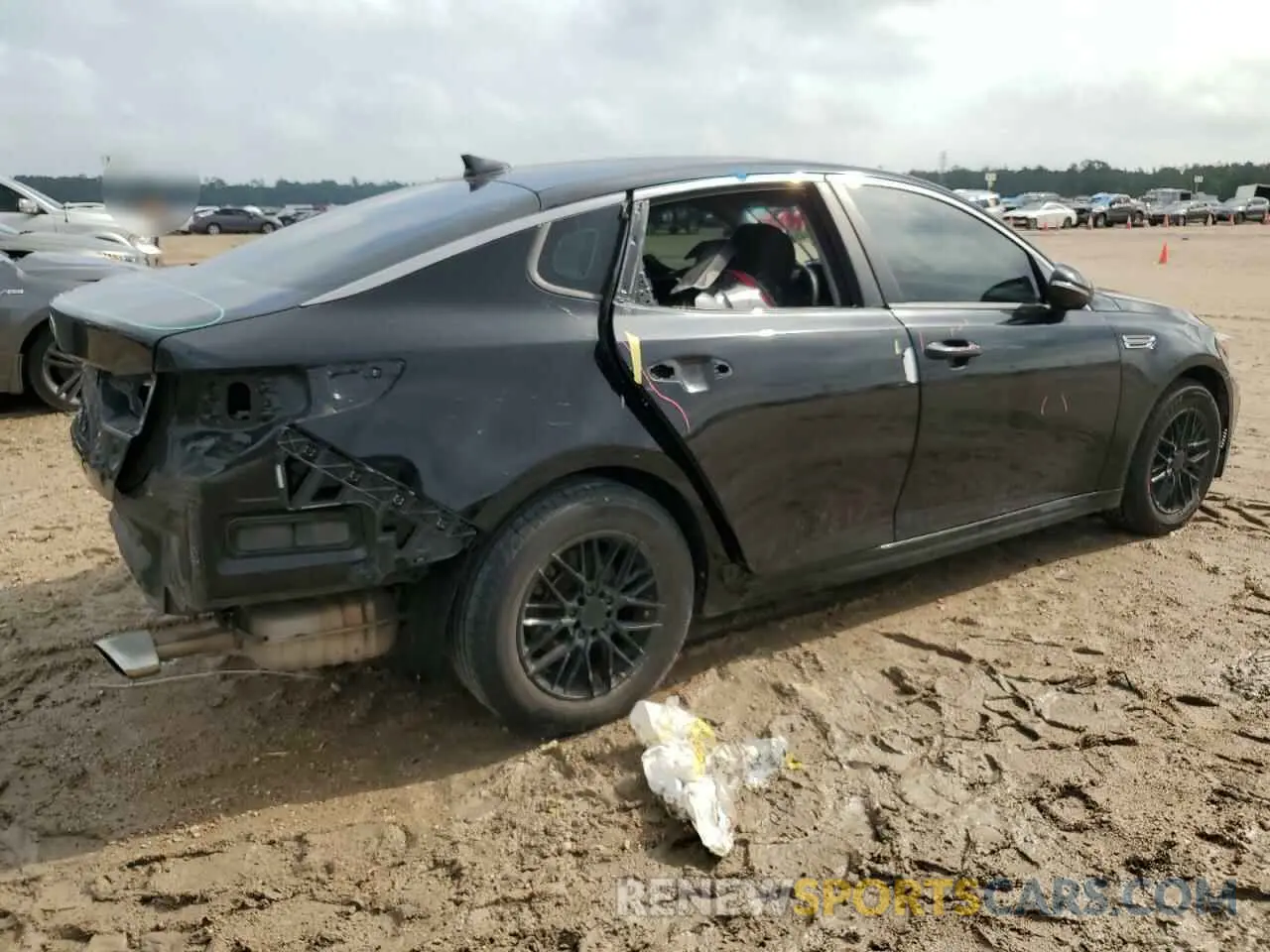 3 Photograph of a damaged car 5XXGT4L37LG395719 KIA OPTIMA 2020