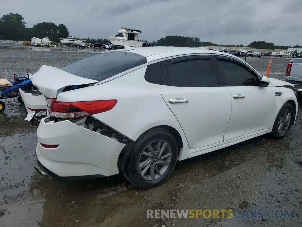 3 Photograph of a damaged car 5XXGT4L37LG398507 KIA OPTIMA 2020