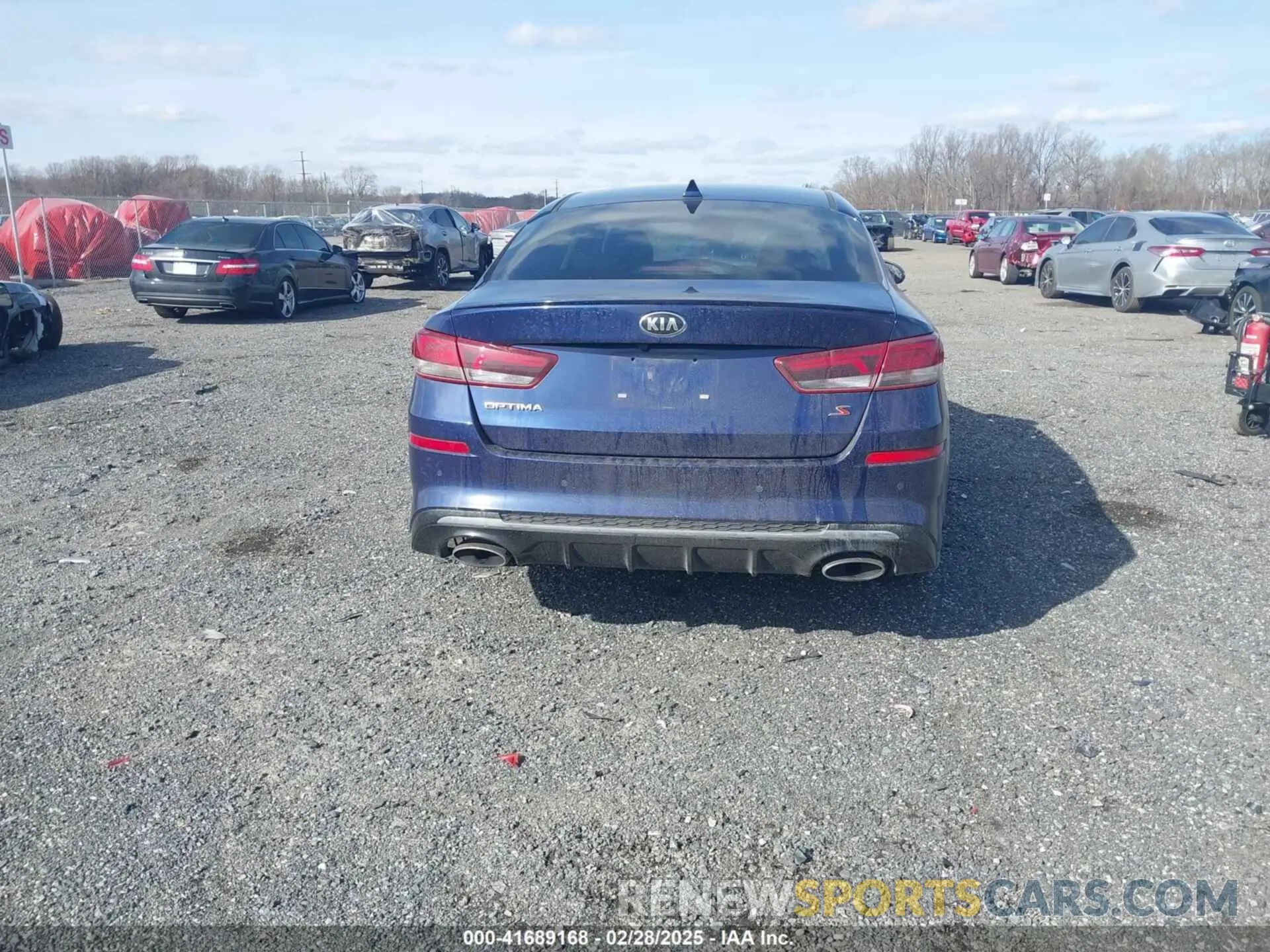 16 Photograph of a damaged car 5XXGT4L37LG403219 KIA OPTIMA 2020