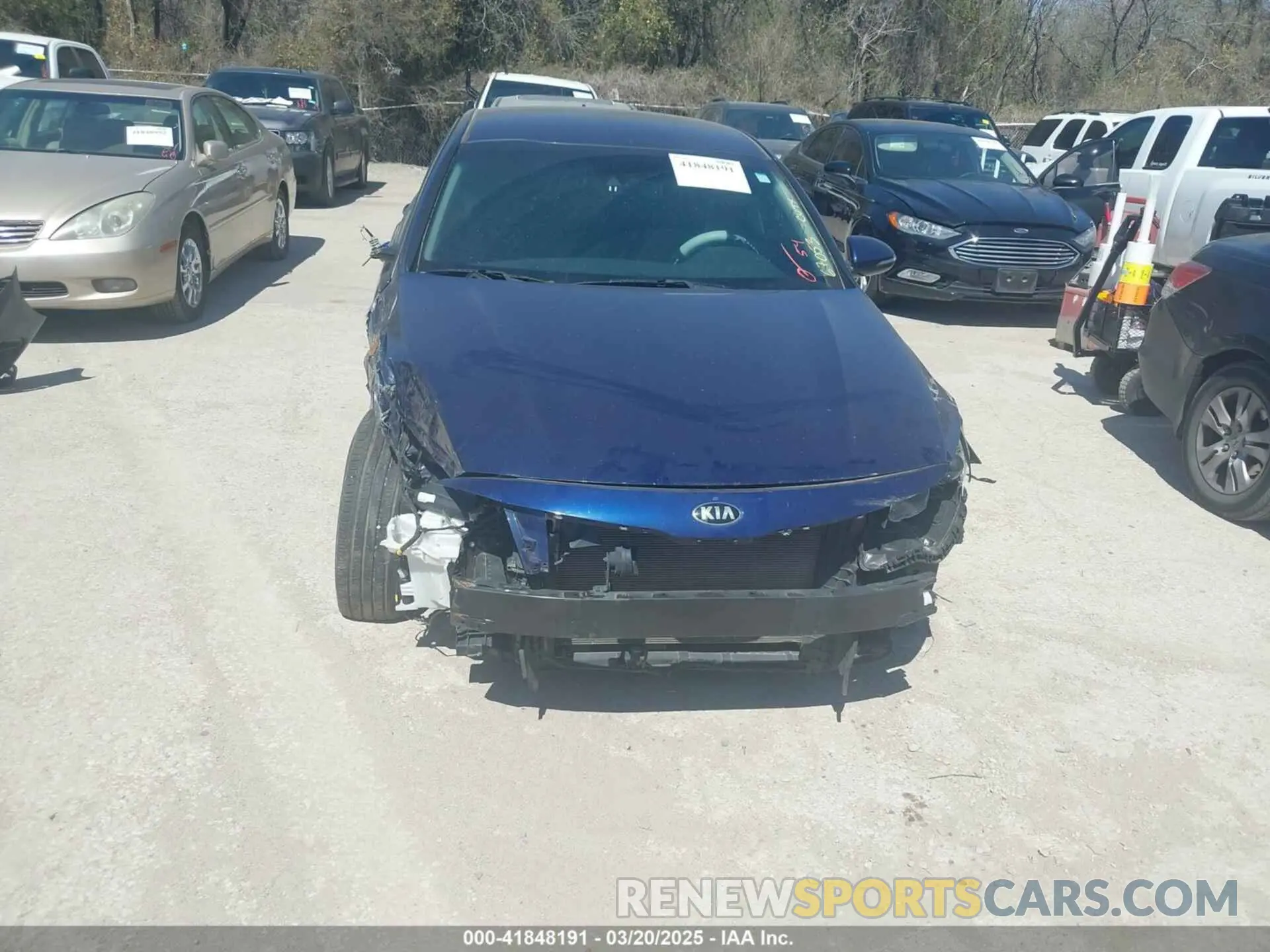 6 Фотография поврежденного автомобиля 5XXGT4L37LG412602 KIA OPTIMA 2020