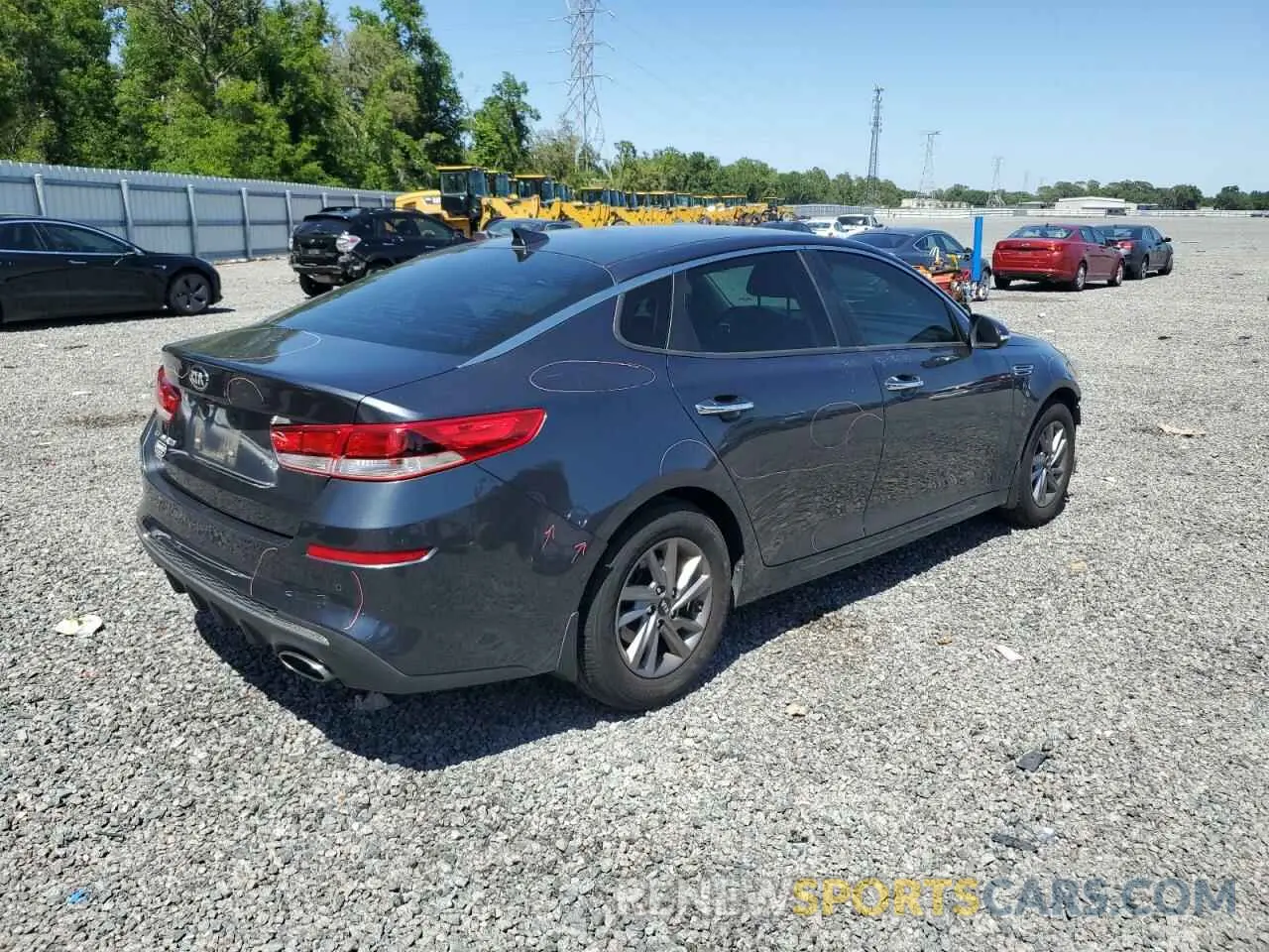 3 Photograph of a damaged car 5XXGT4L37LG422322 KIA OPTIMA 2020