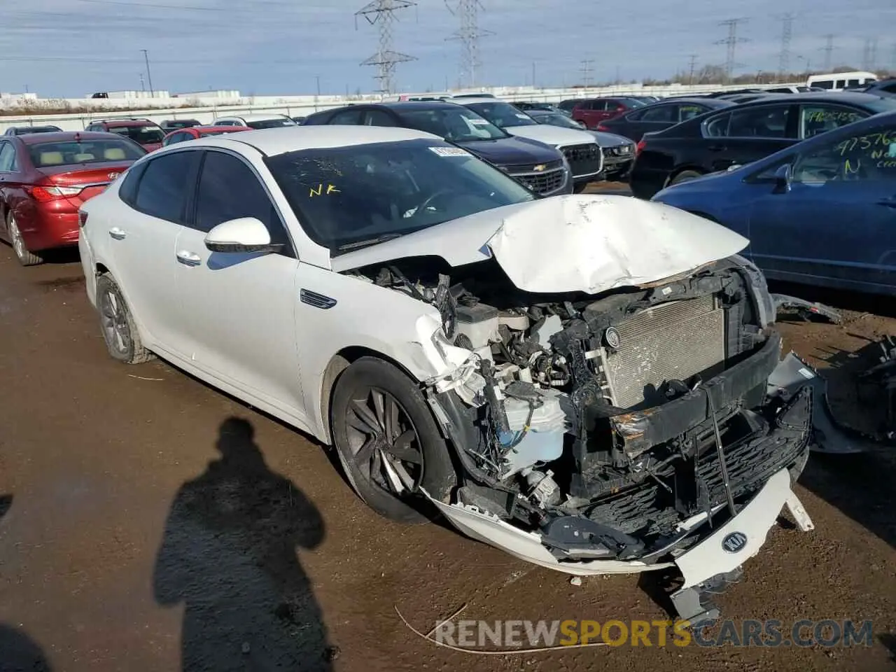 4 Photograph of a damaged car 5XXGT4L37LG444966 KIA OPTIMA 2020