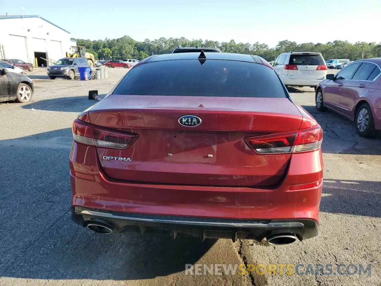 6 Photograph of a damaged car 5XXGT4L37LG450881 KIA OPTIMA 2020