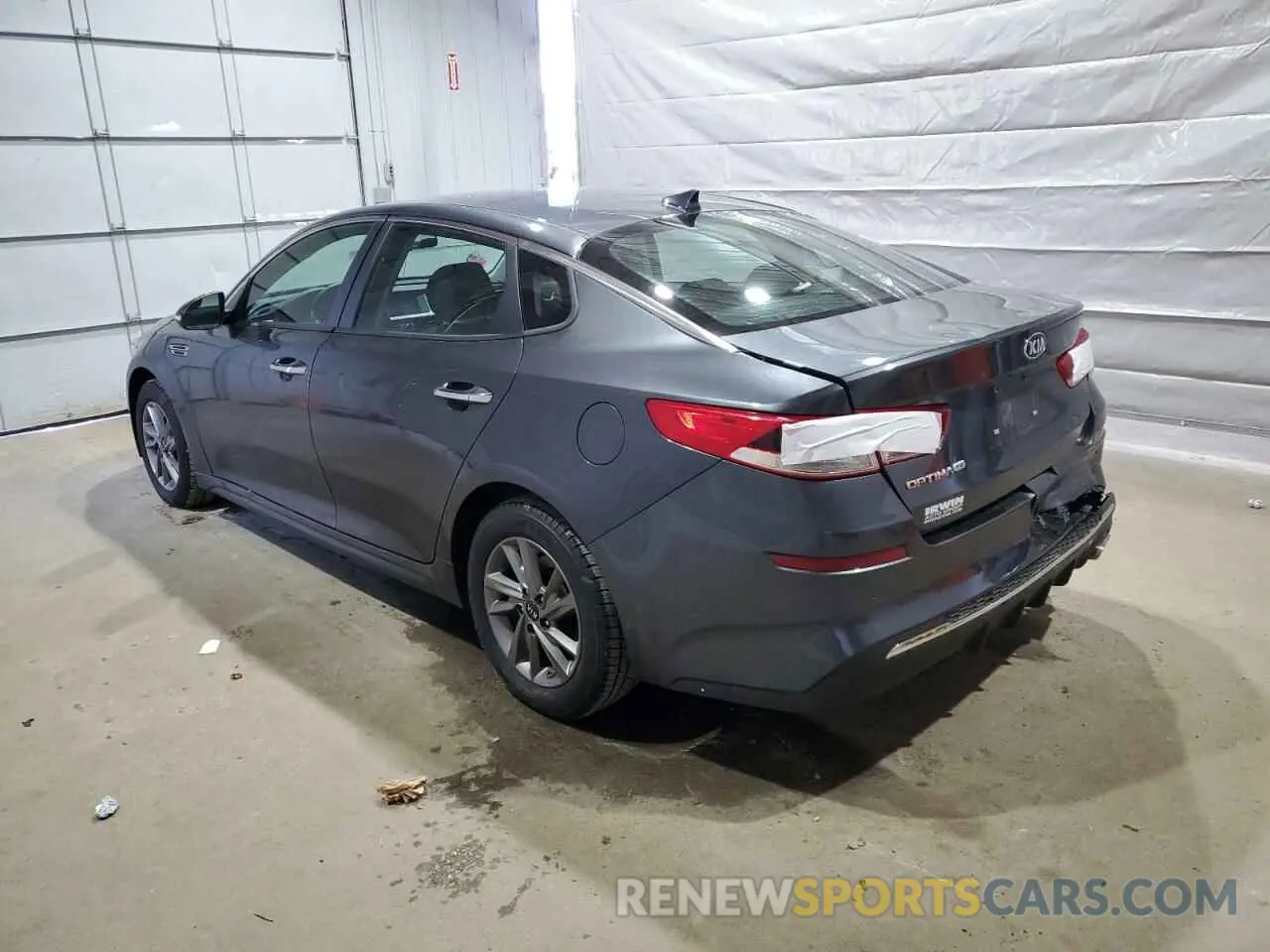 2 Photograph of a damaged car 5XXGT4L38LG390433 KIA OPTIMA 2020